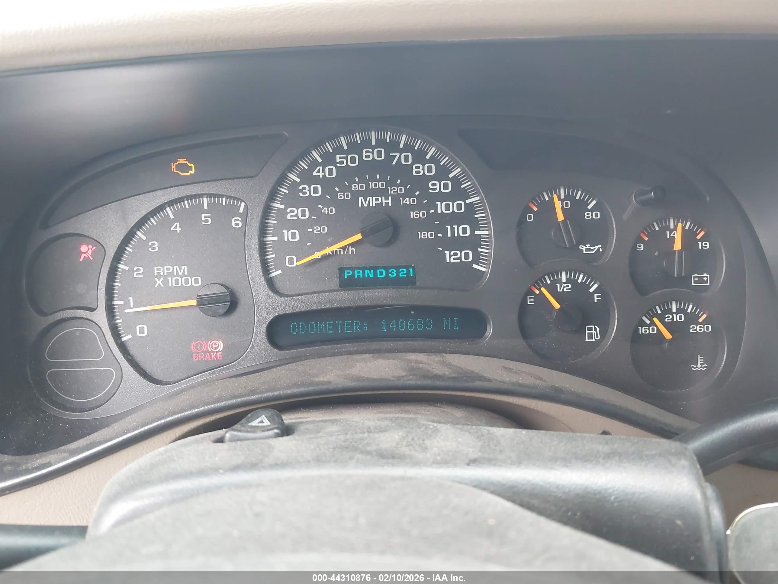 CHEVROLET SILVERADO image 7