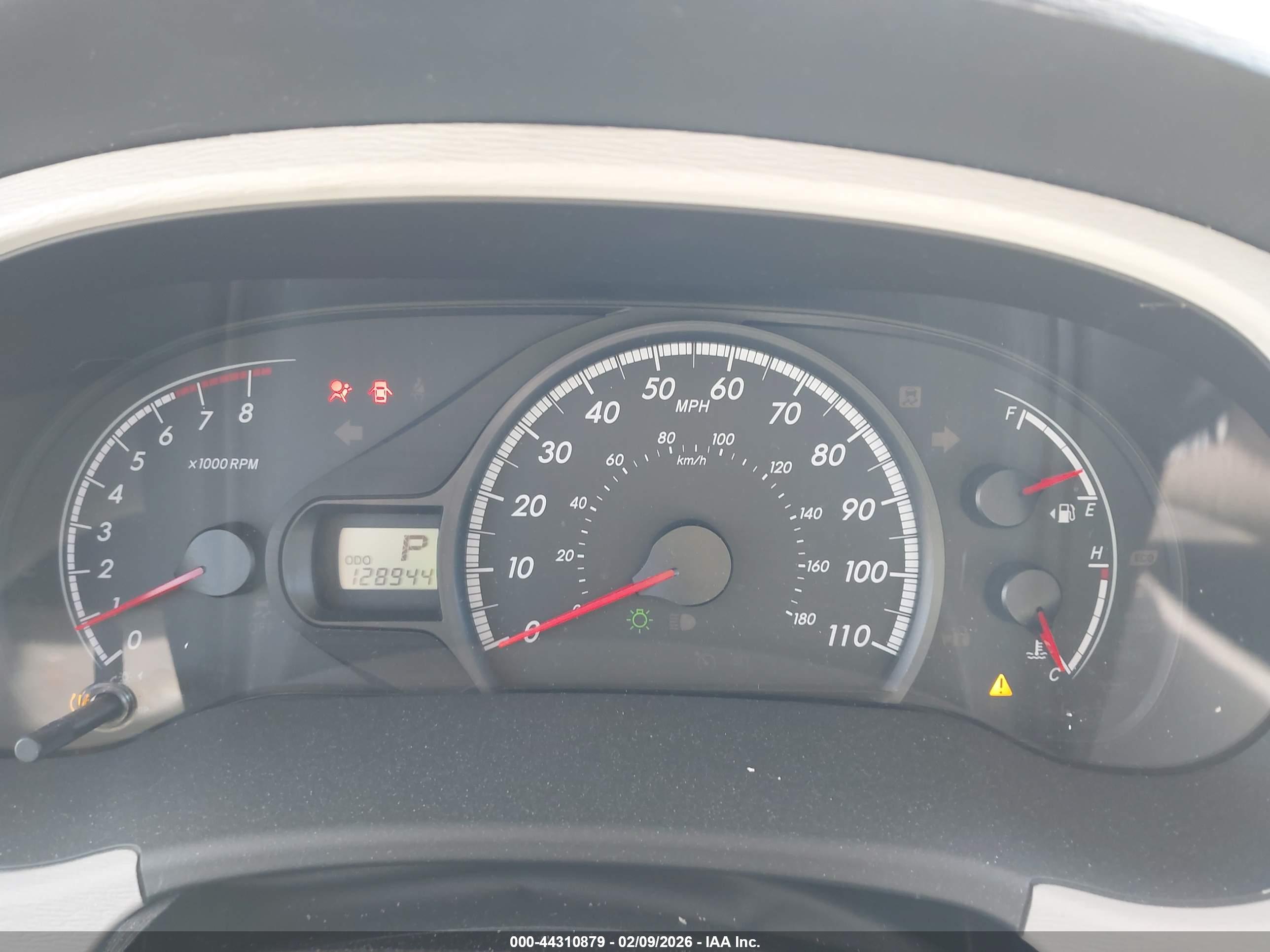 TOYOTA SIENNA image 7