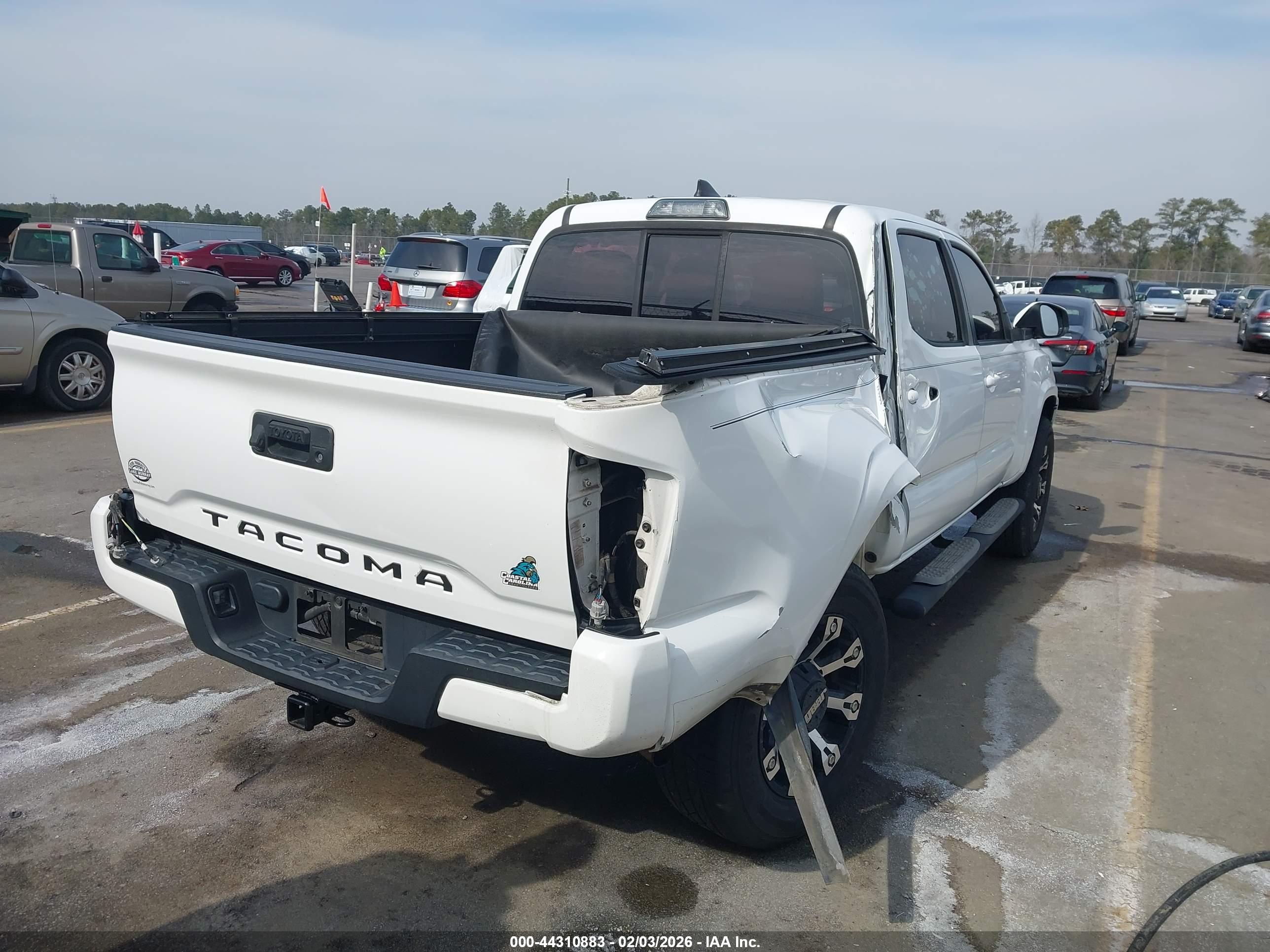 TOYOTA TACOMA image 4