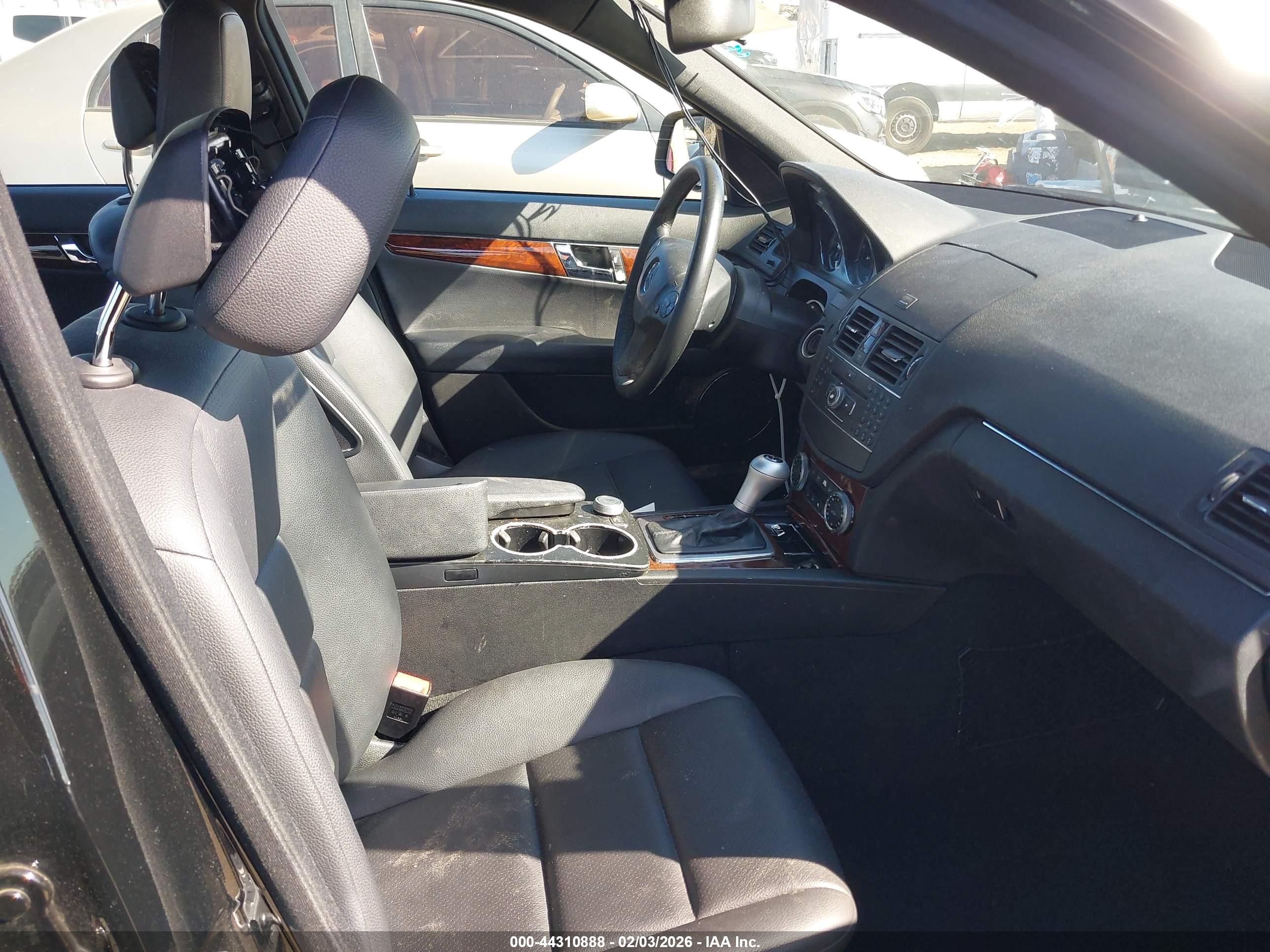 MERCEDES-BENZ C image 5