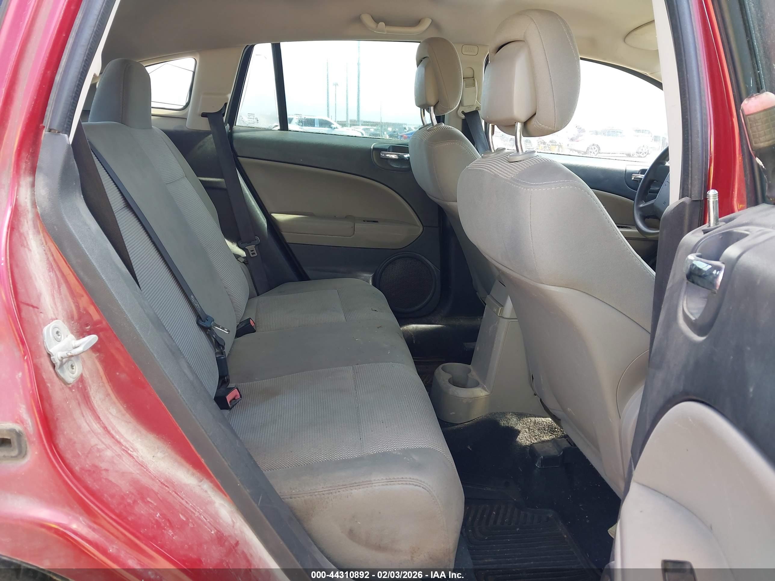 DODGE CALIBER image 8