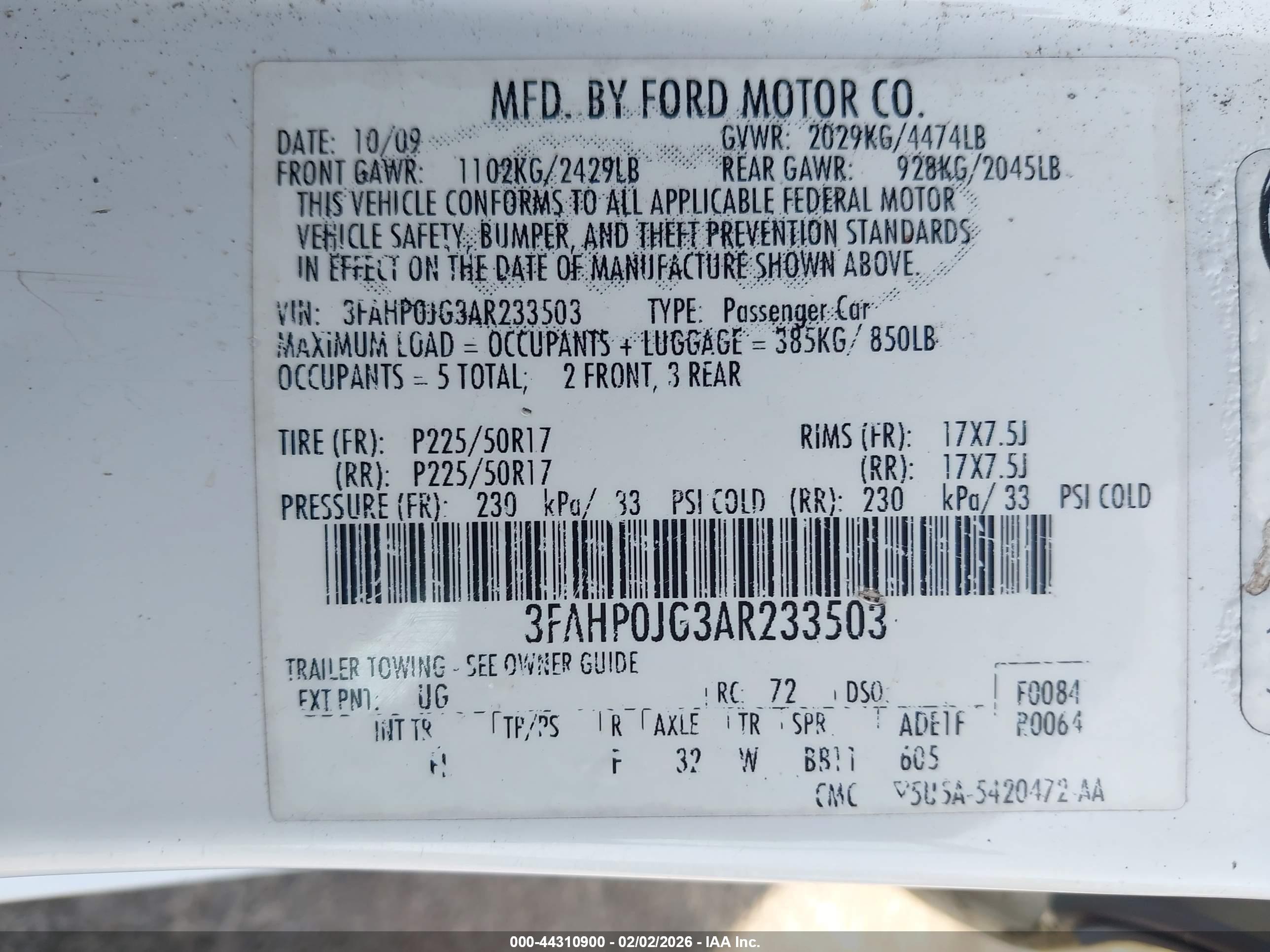 FORD FUSION image 9