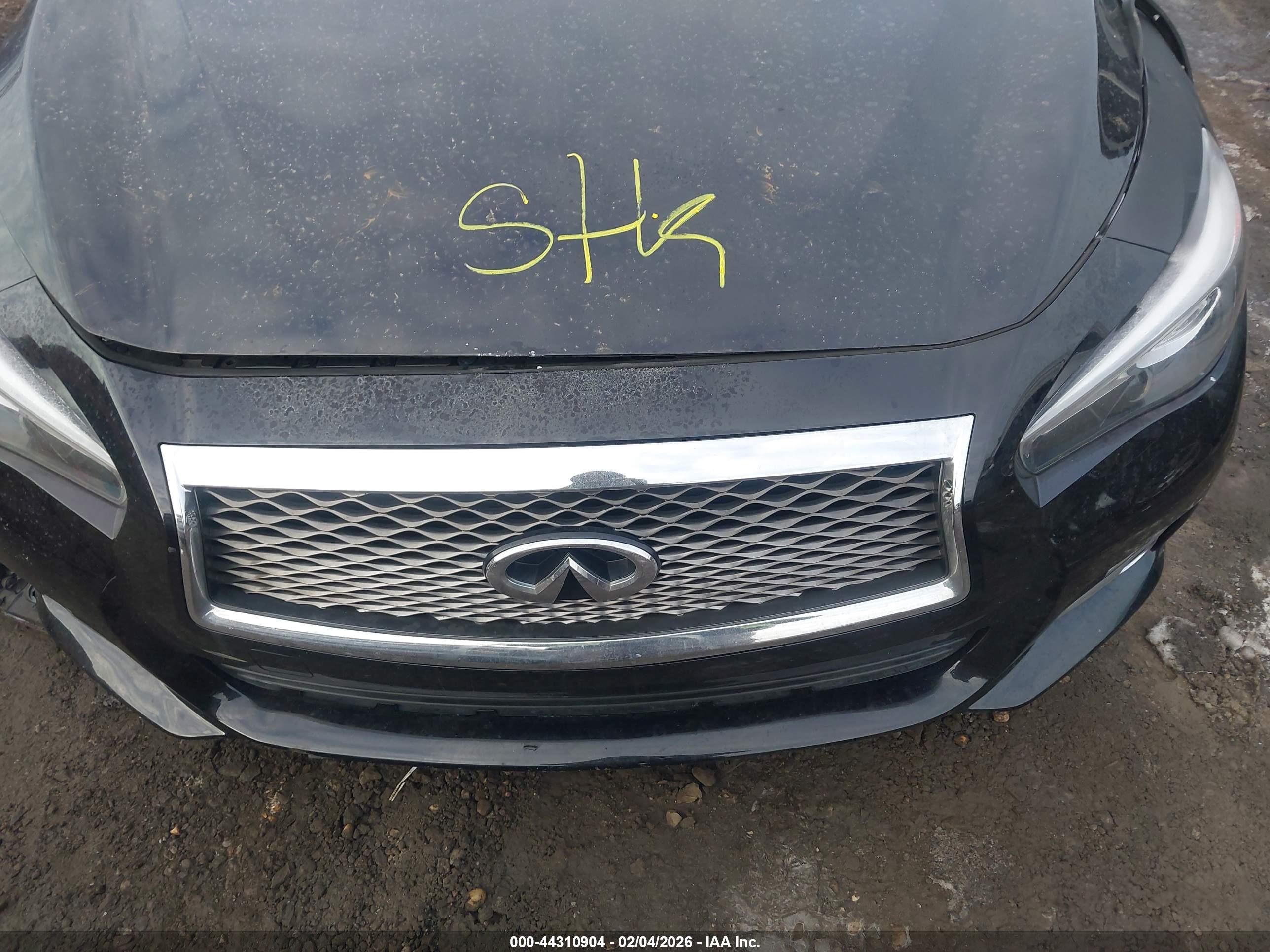 INFINITI Q50 image 10