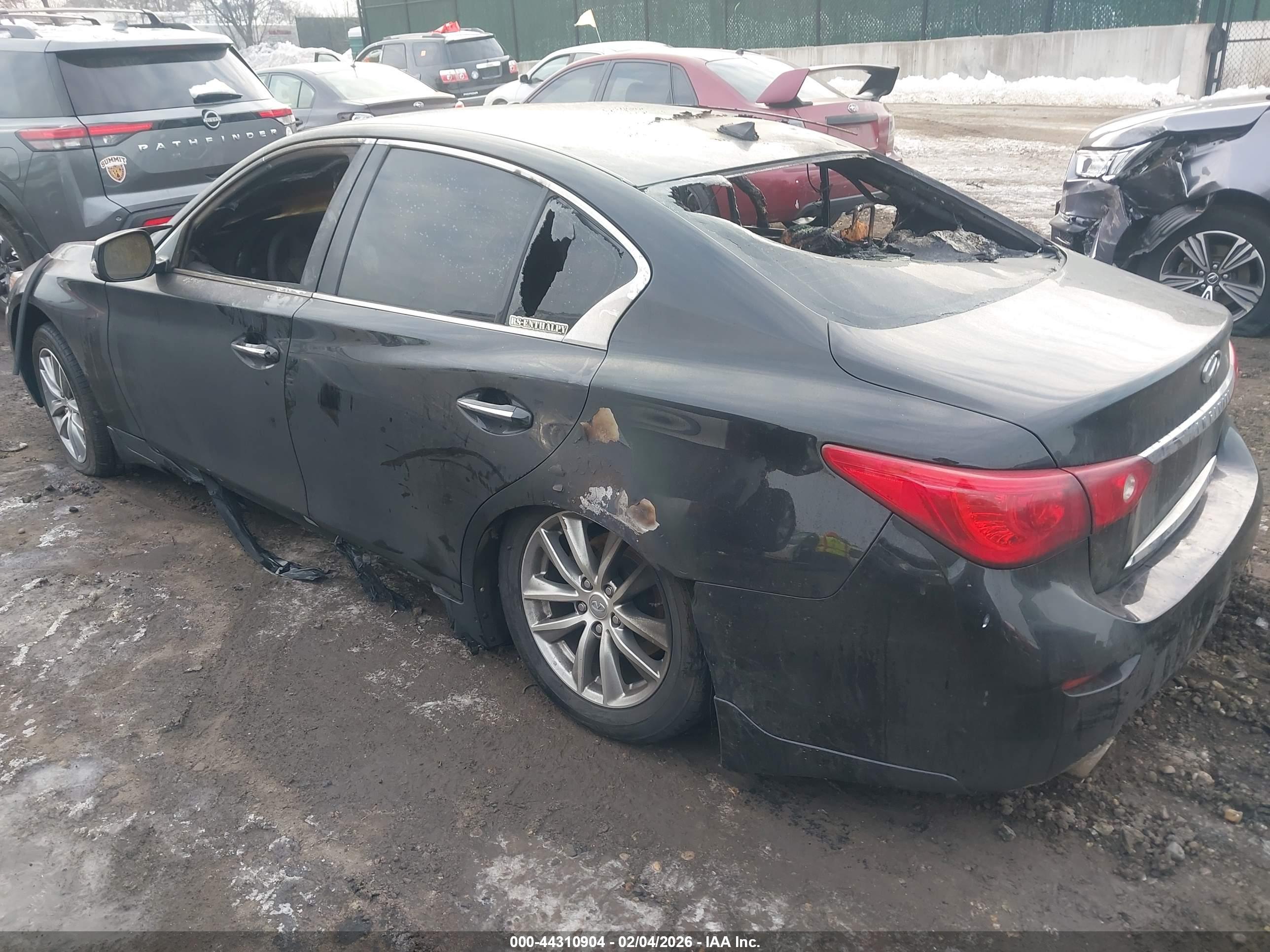 INFINITI Q50 image 3
