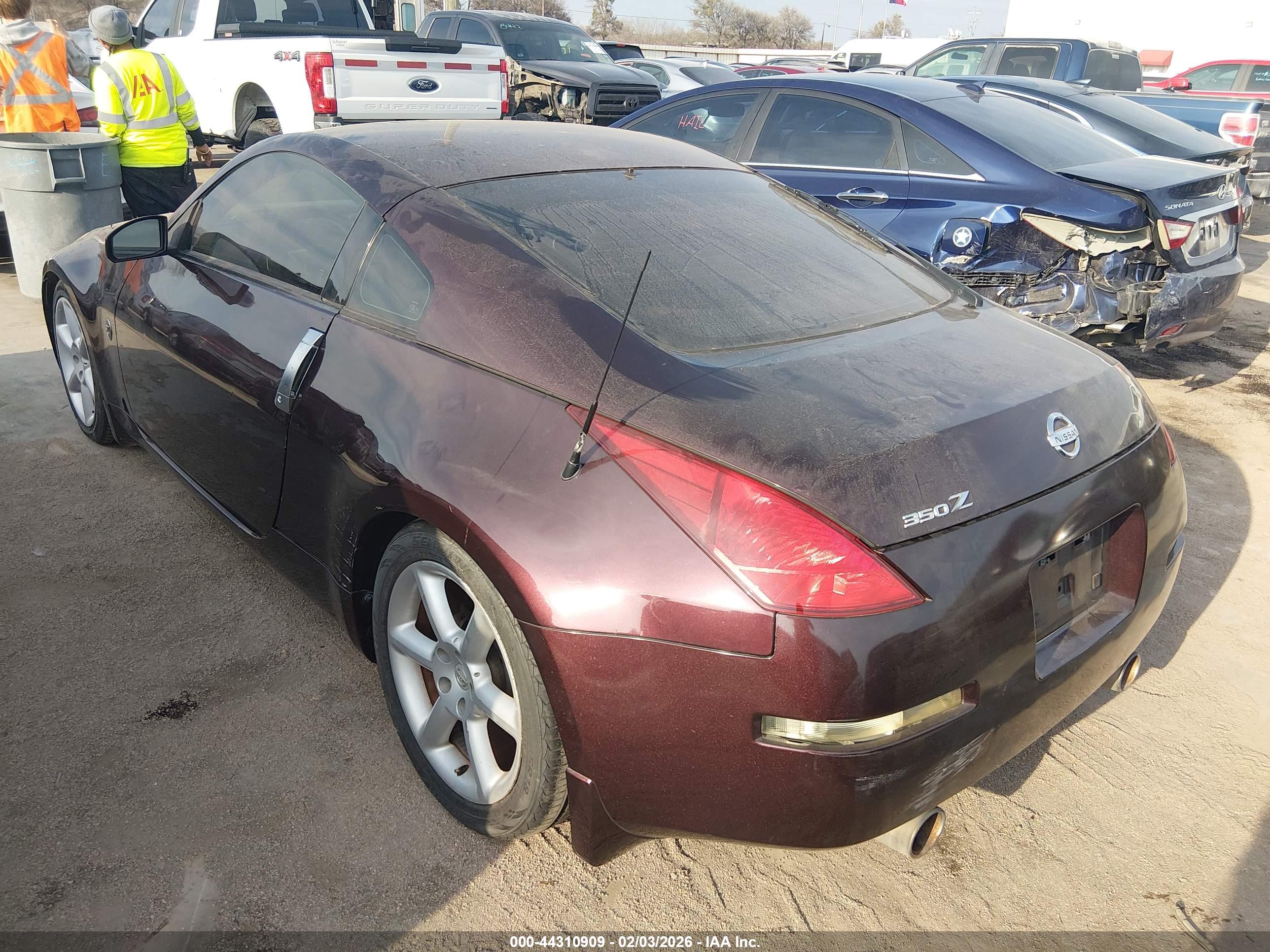 NISSAN 350Z image 3
