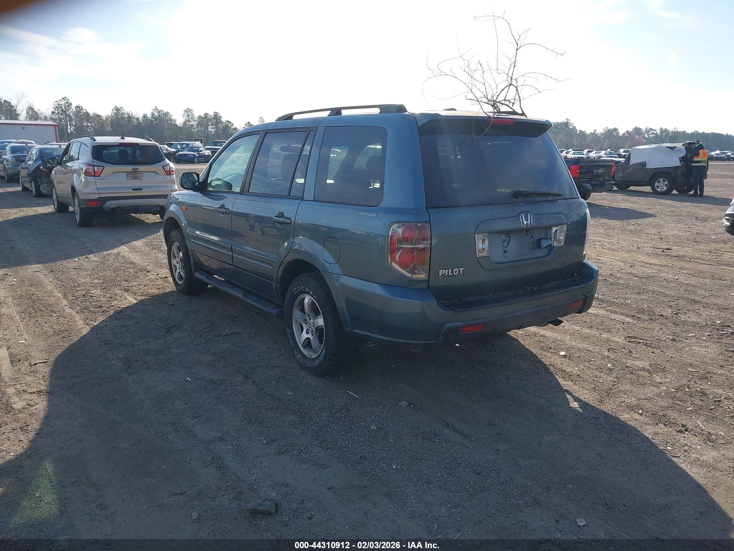 HONDA PILOT image 3