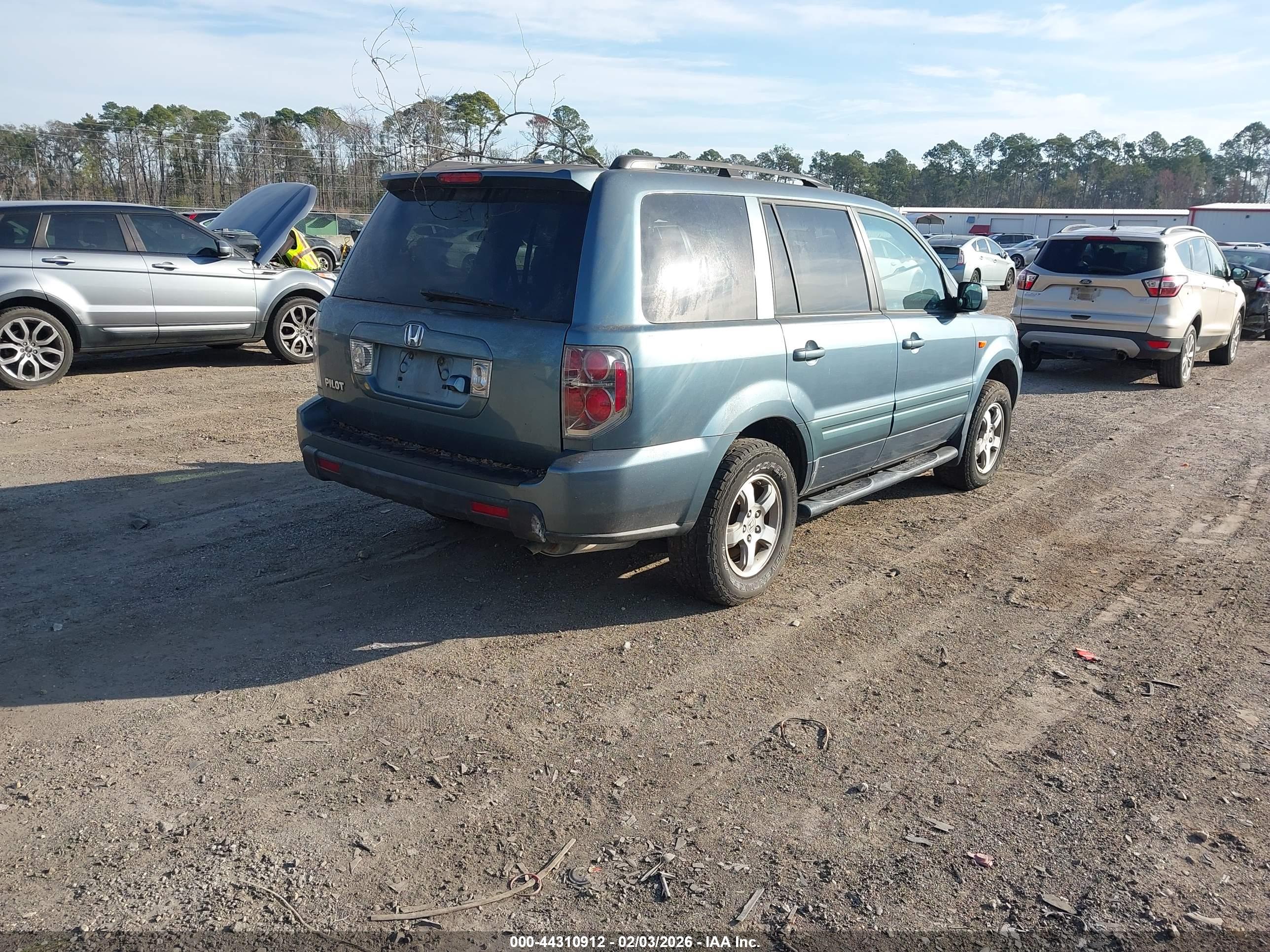 HONDA PILOT image 4