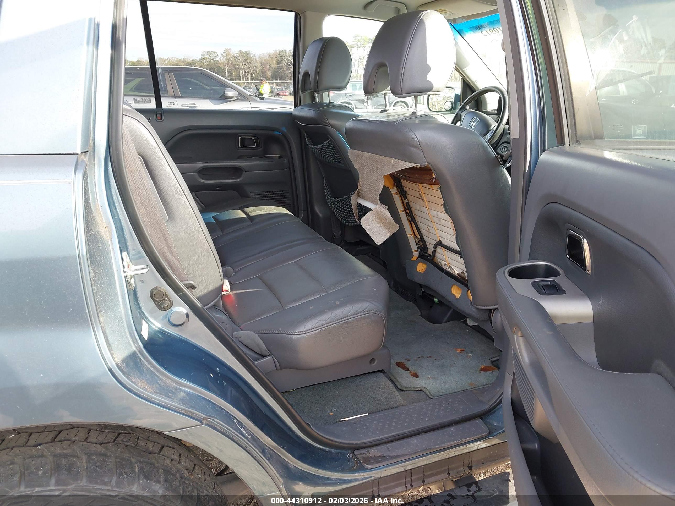 HONDA PILOT image 8