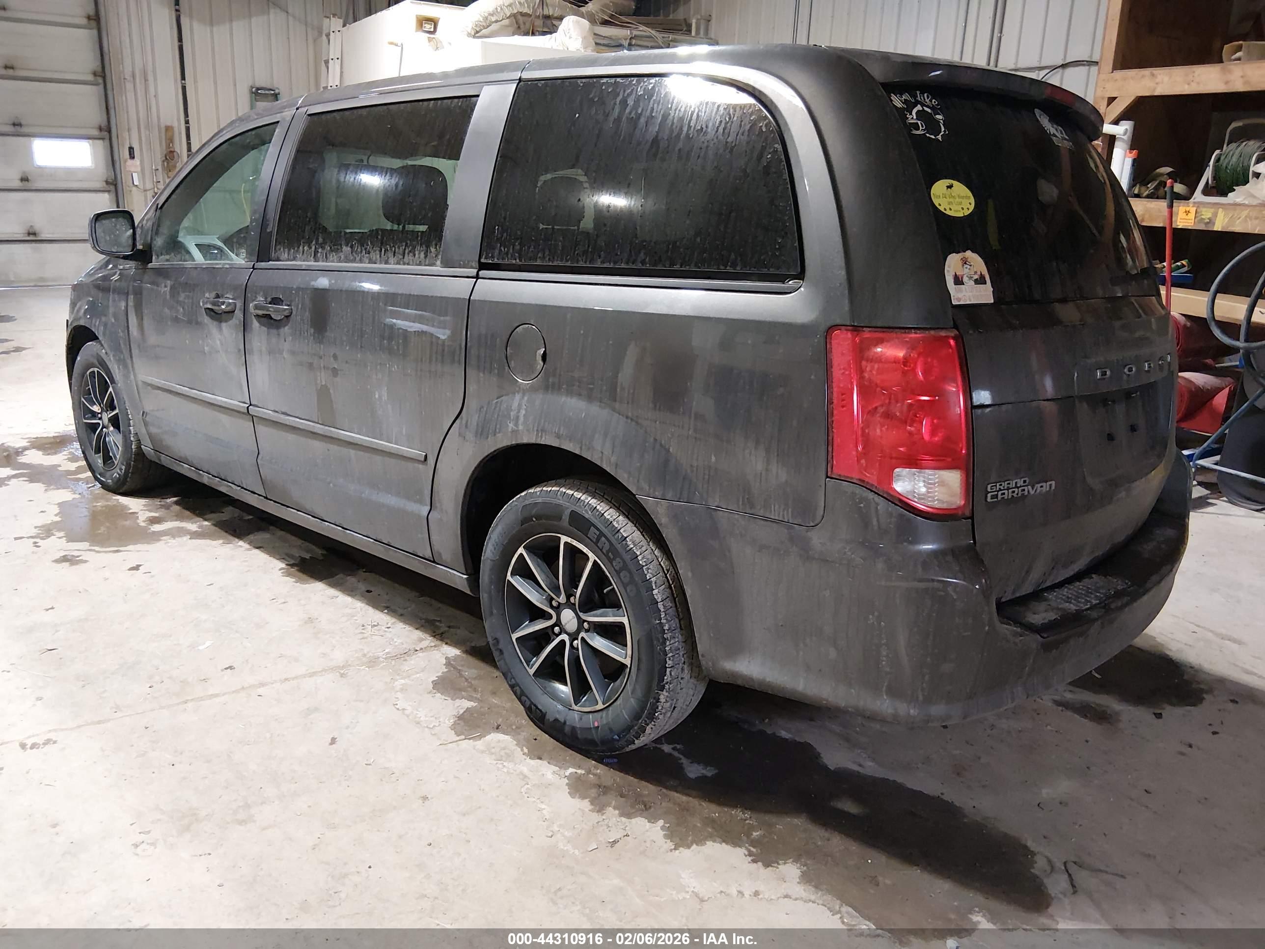 DODGE GRAND image 3