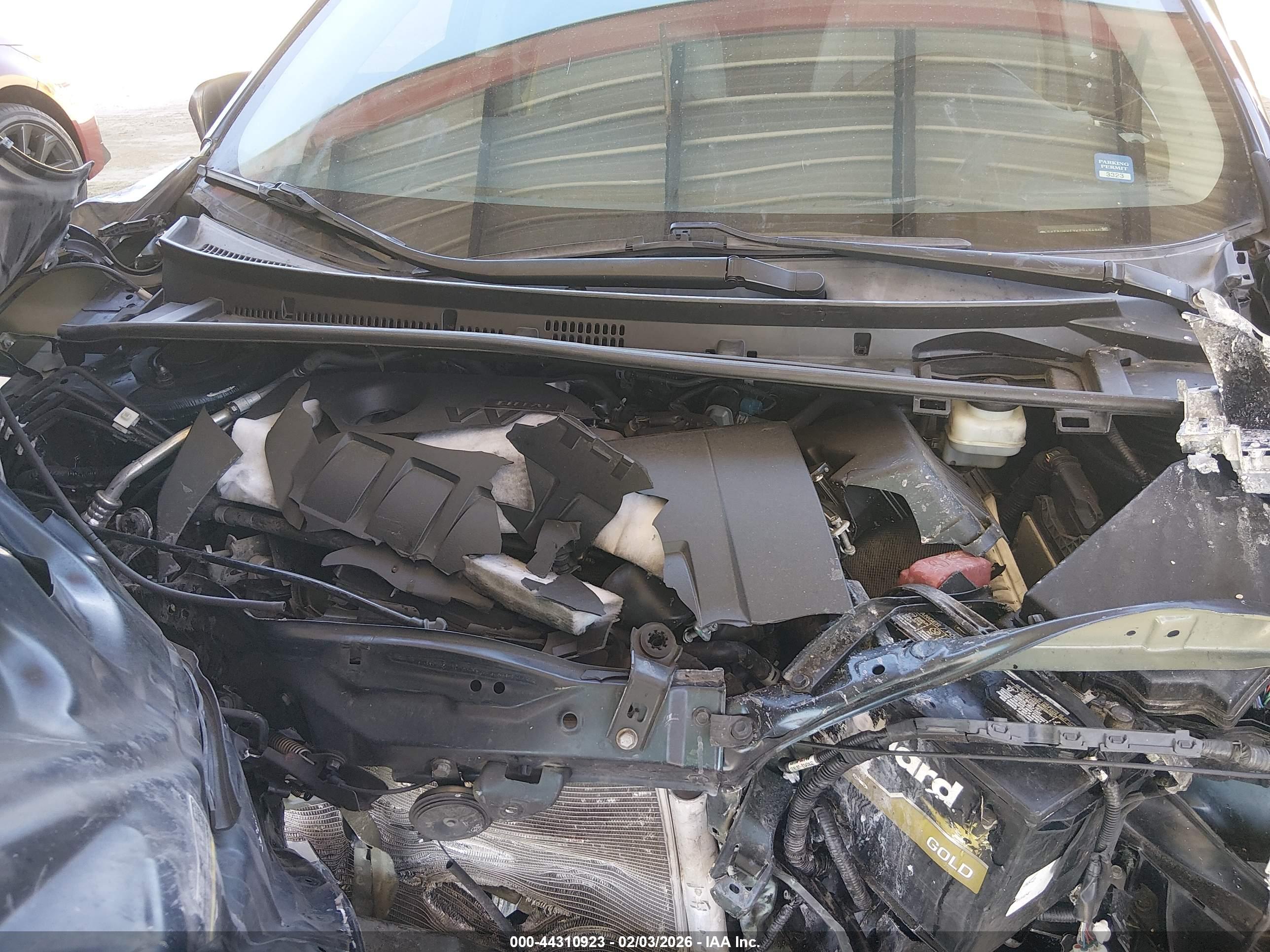 TOYOTA COROLLA image 10