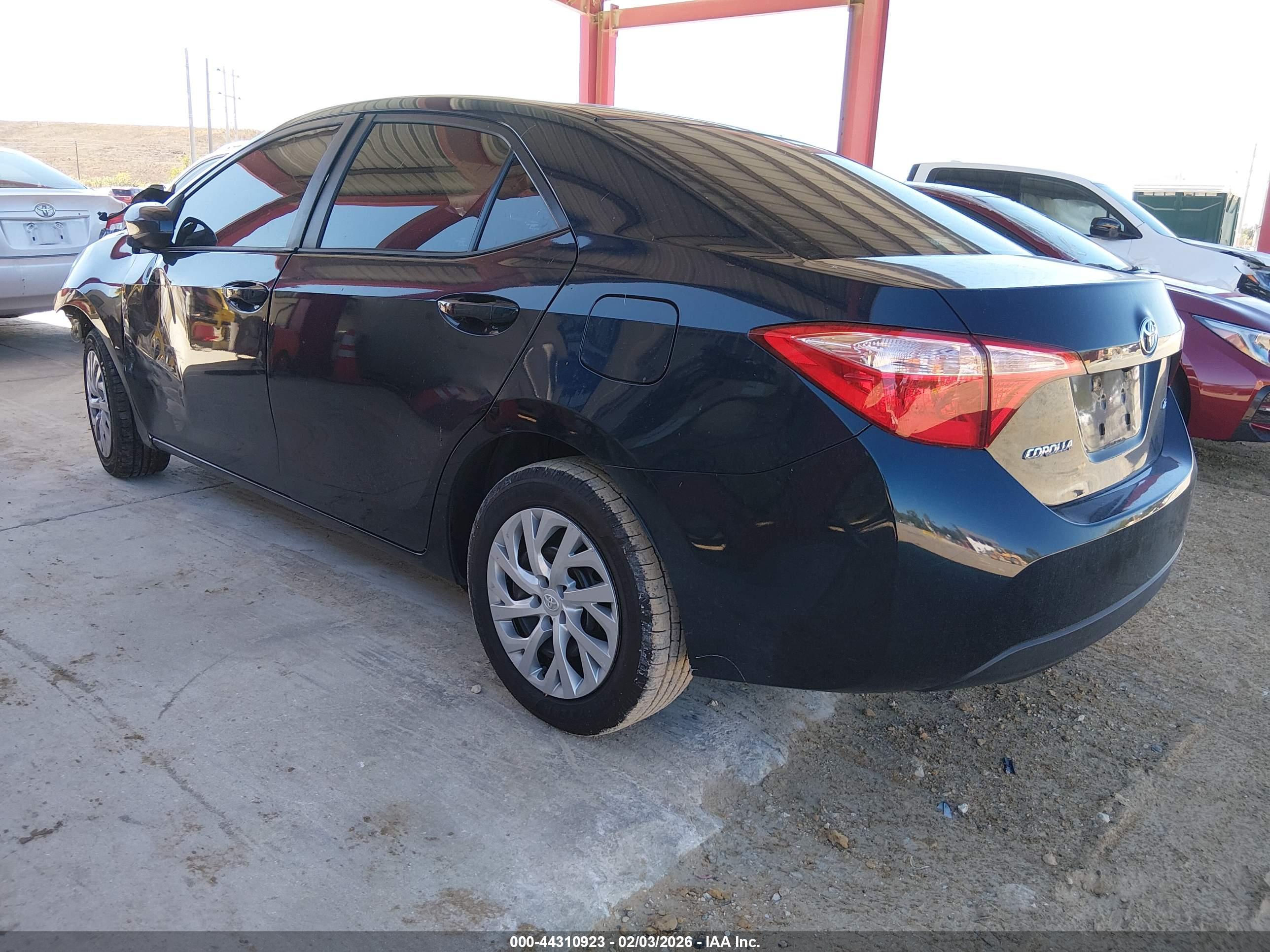 TOYOTA COROLLA image 3