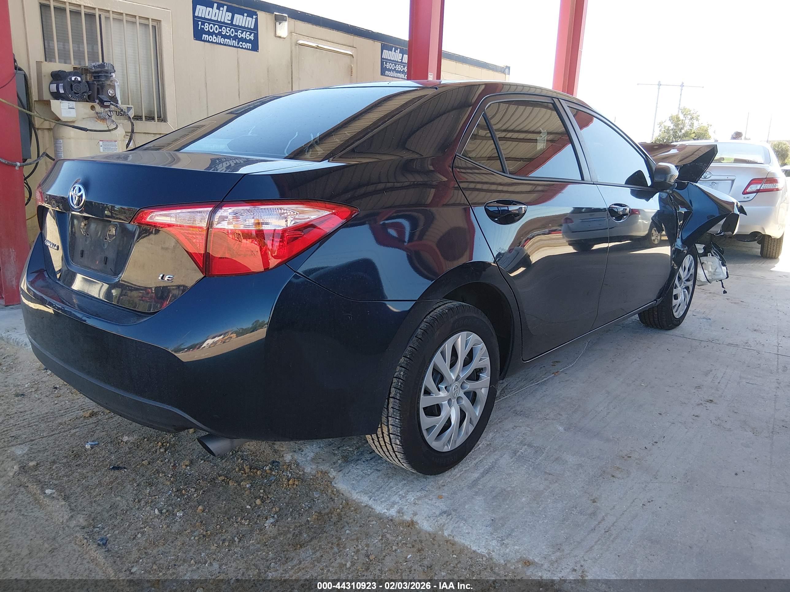 TOYOTA COROLLA image 4