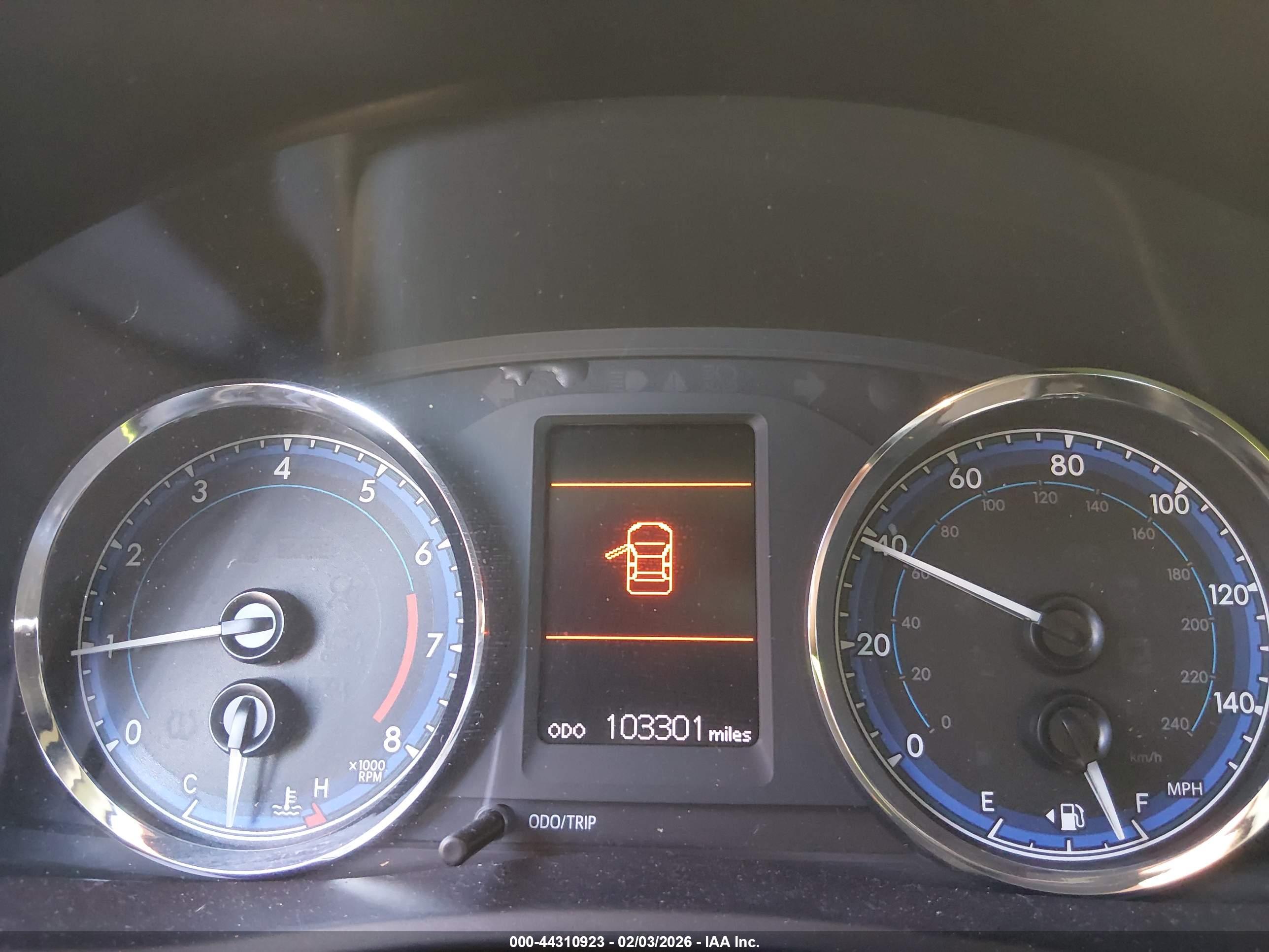 TOYOTA COROLLA image 7