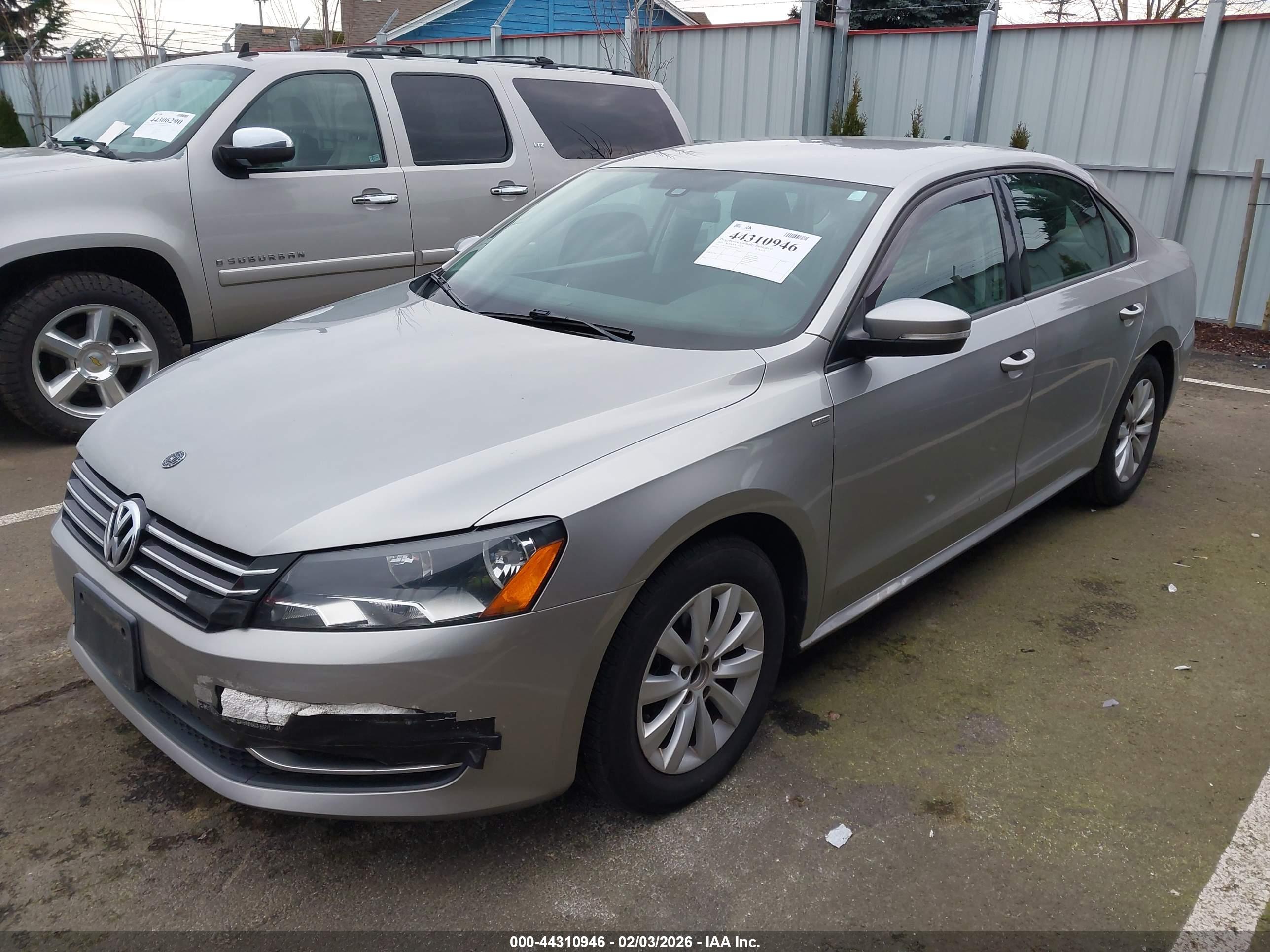 VOLKSWAGEN PASSAT image 2