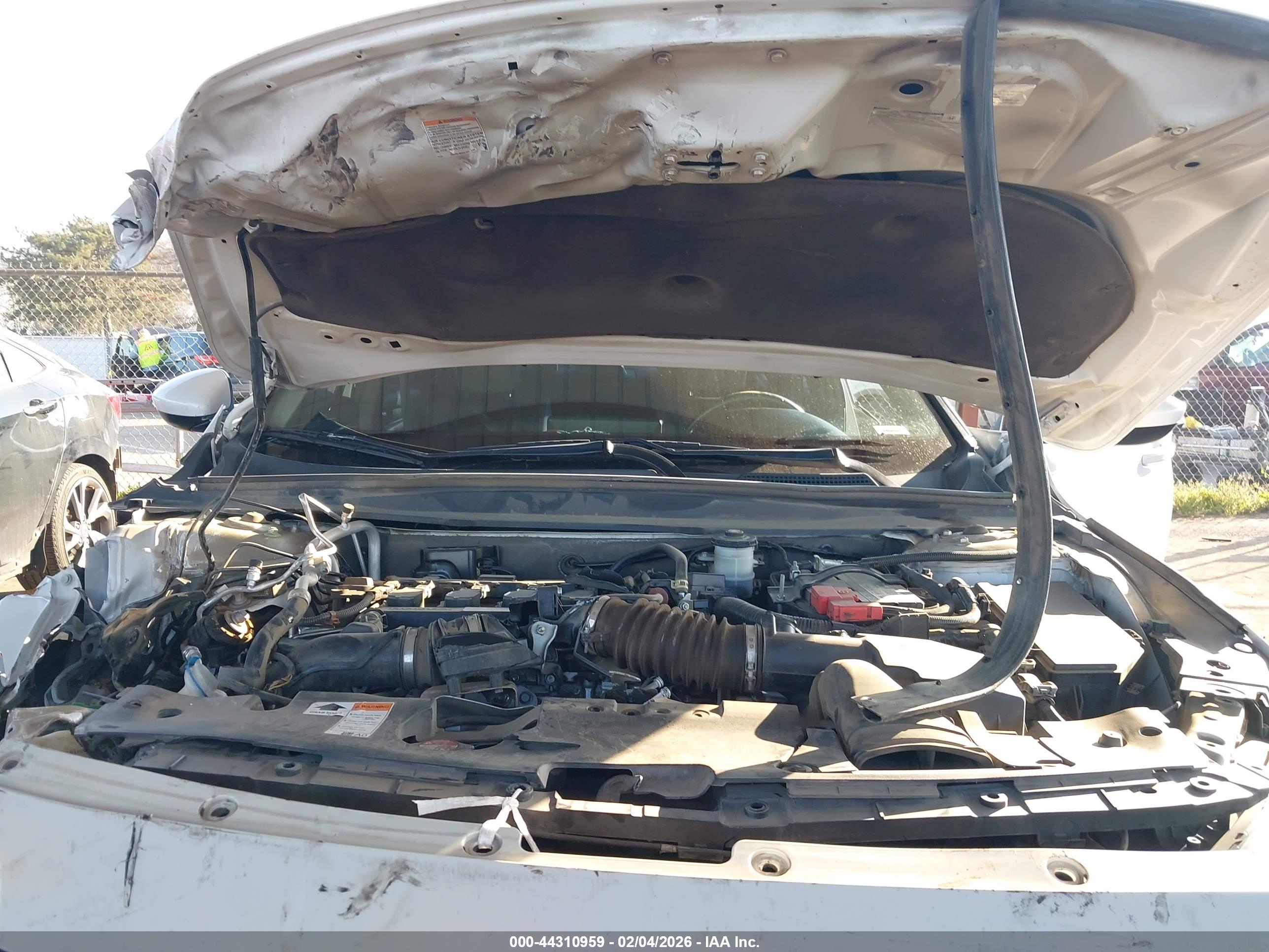 HONDA ACCORD image 10