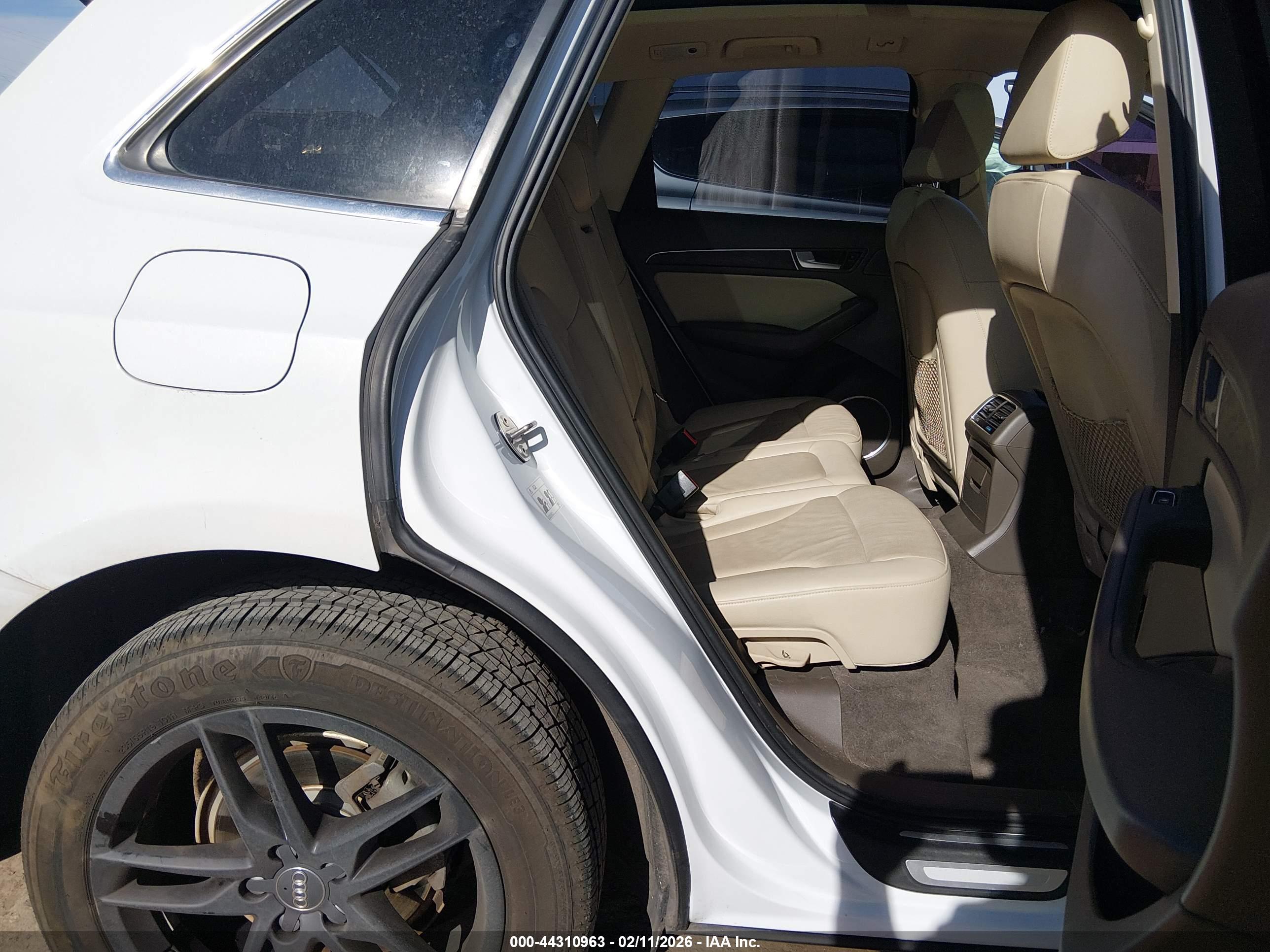 AUDI Q5 image 8