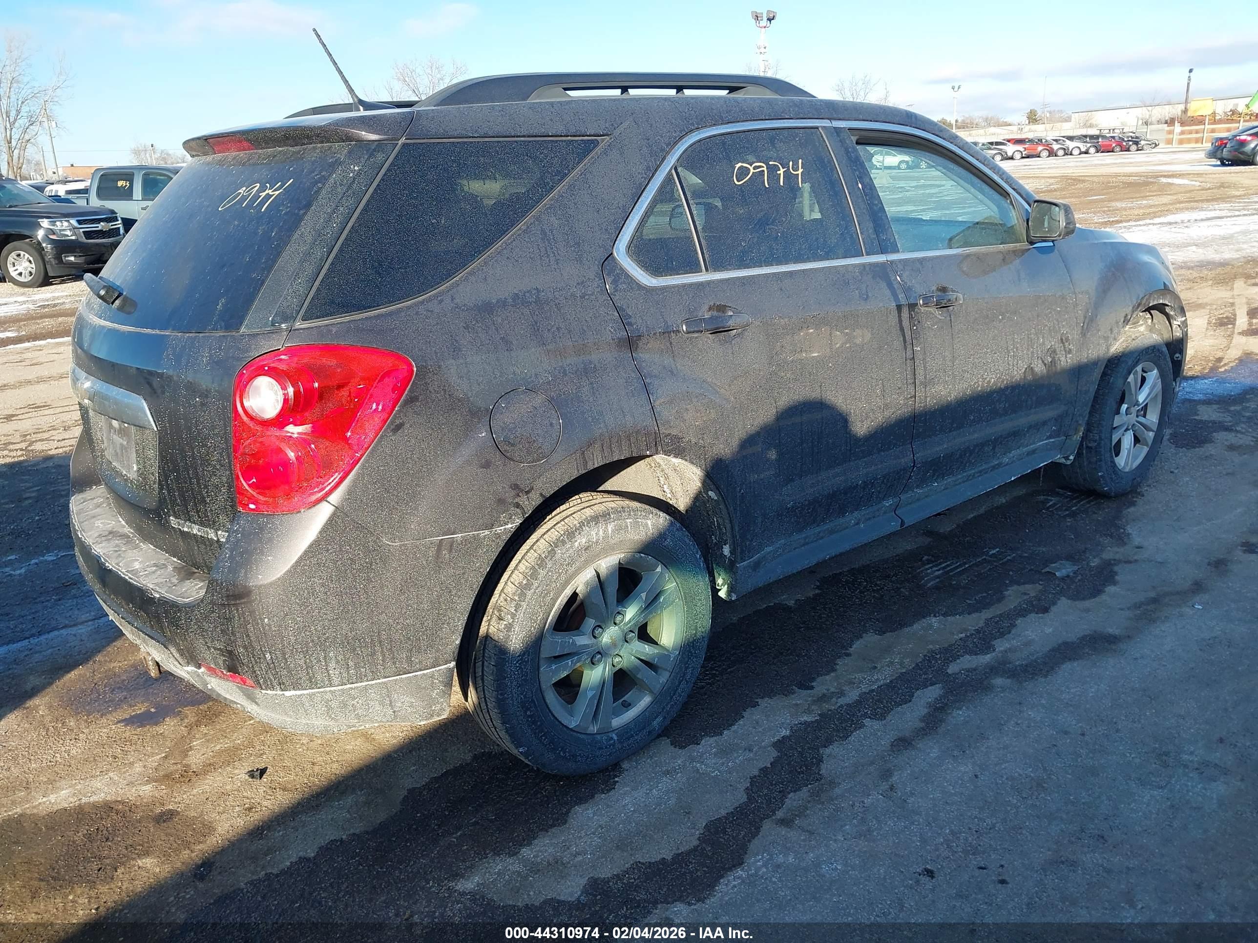 CHEVROLET EQUINOX image 4