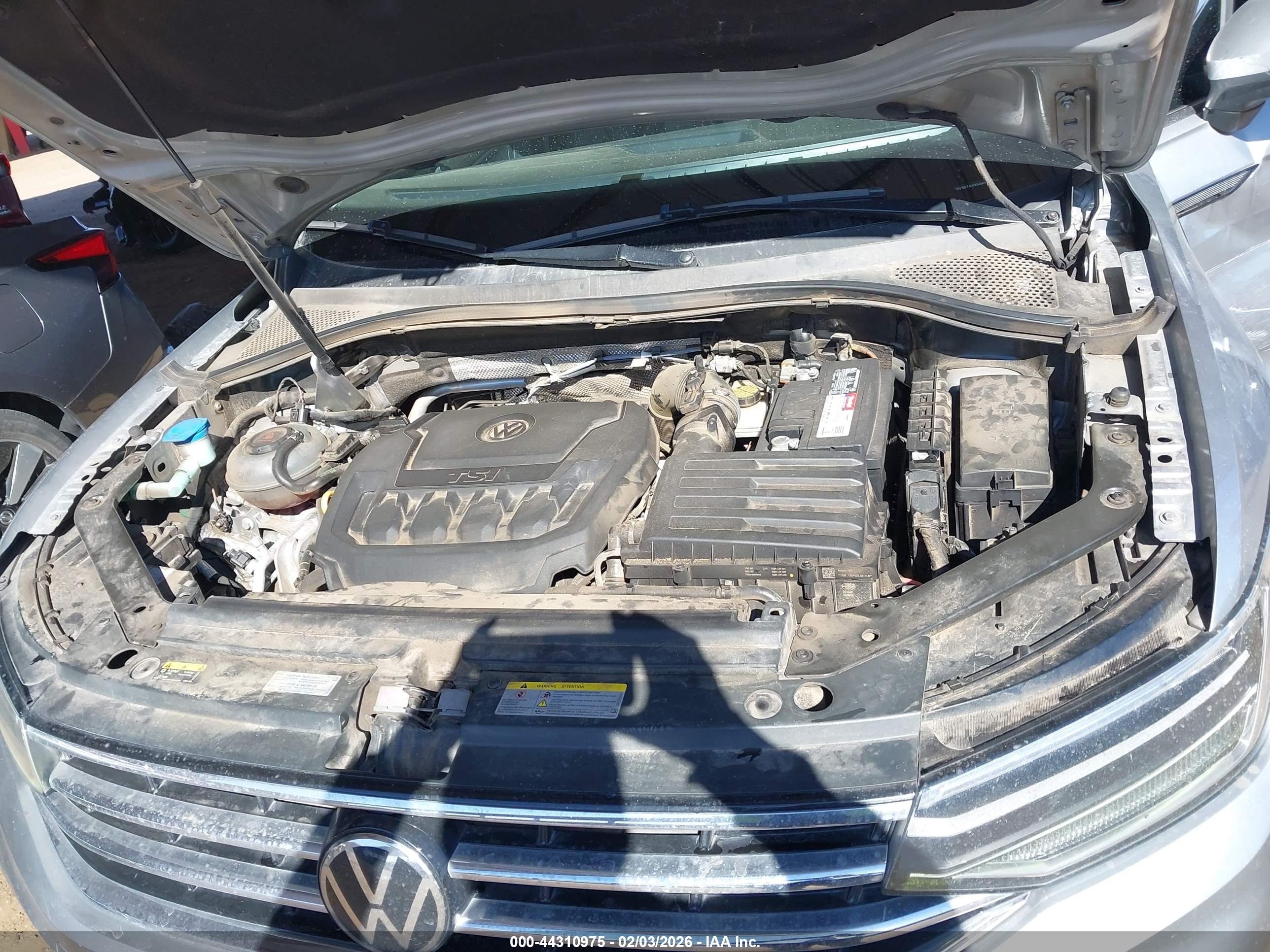 VOLKSWAGEN TIGUAN image 10