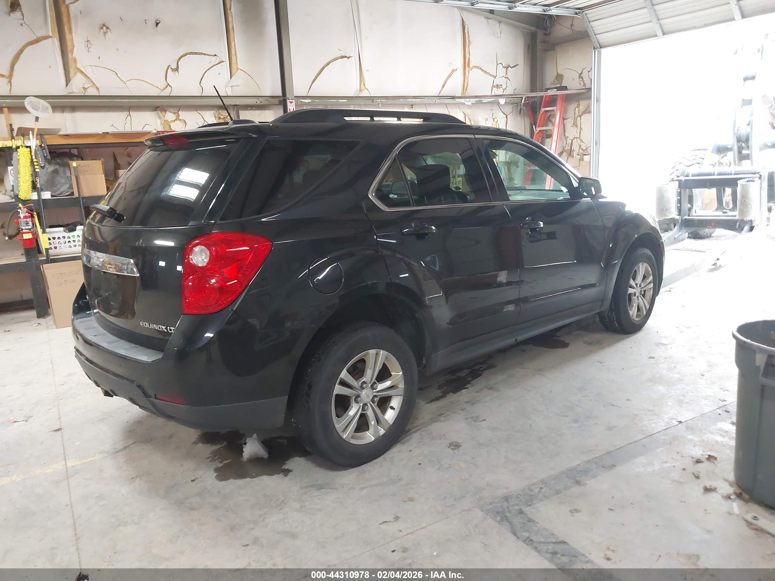 CHEVROLET EQUINOX image 4