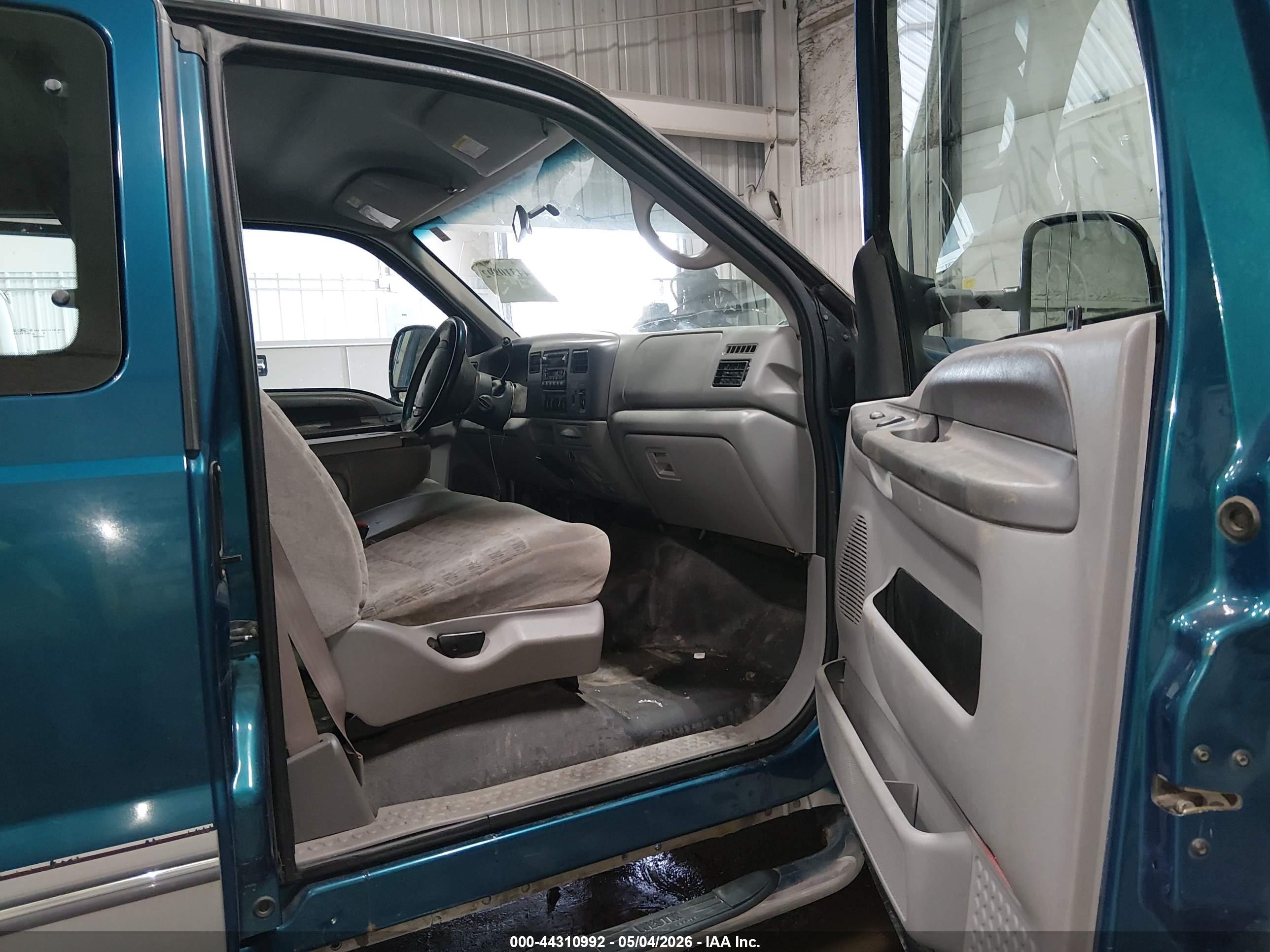FORD F-250 image 5