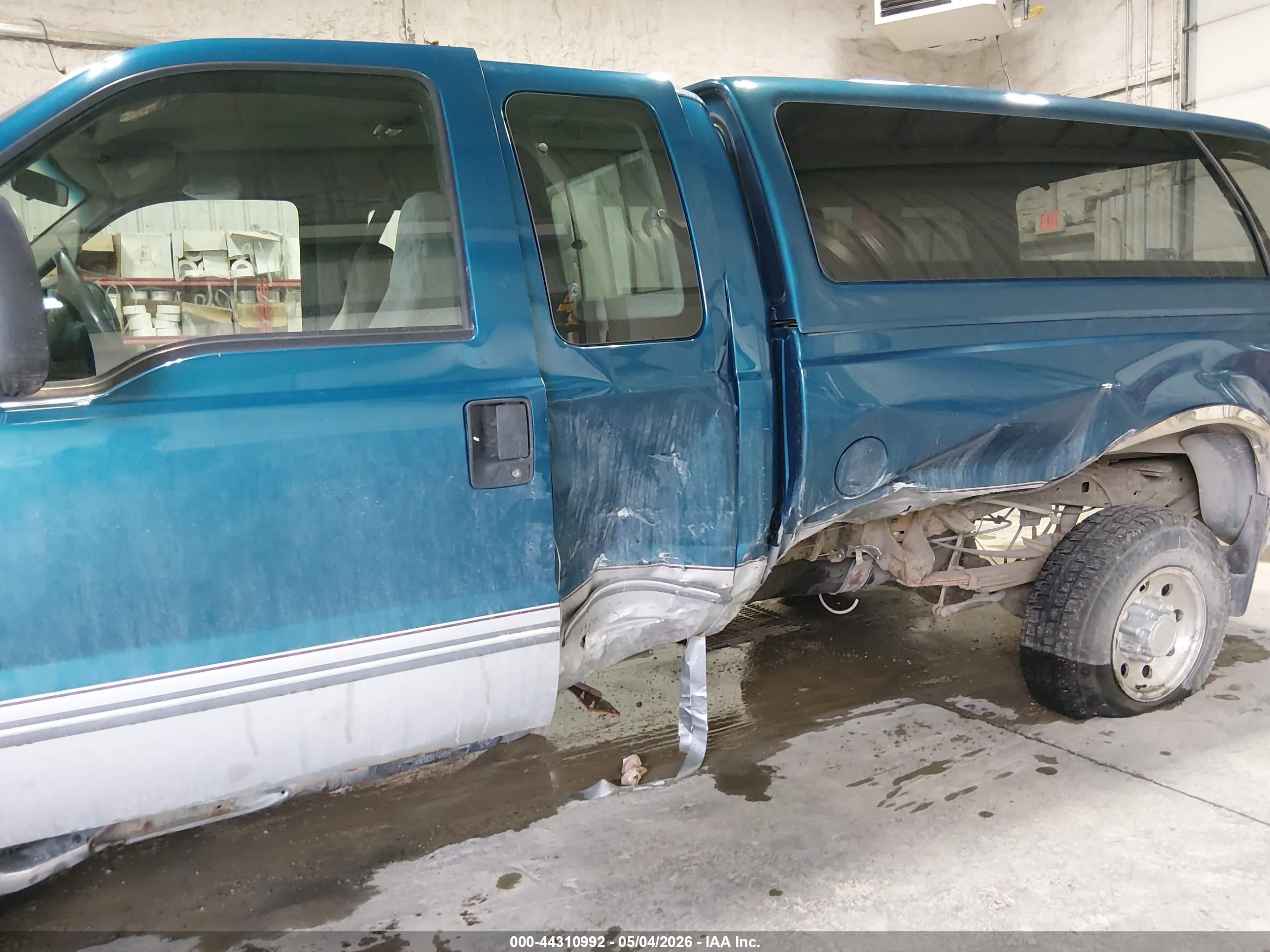 FORD F-250 image 6