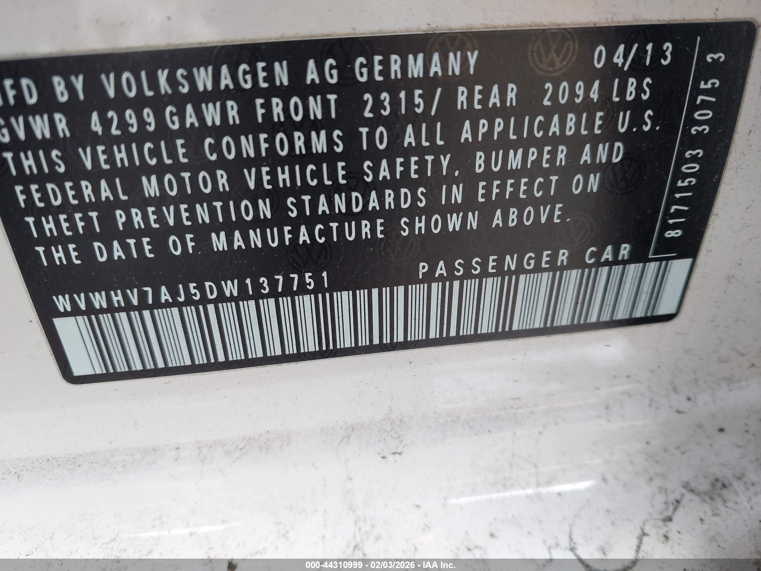 VOLKSWAGEN GTI image 9