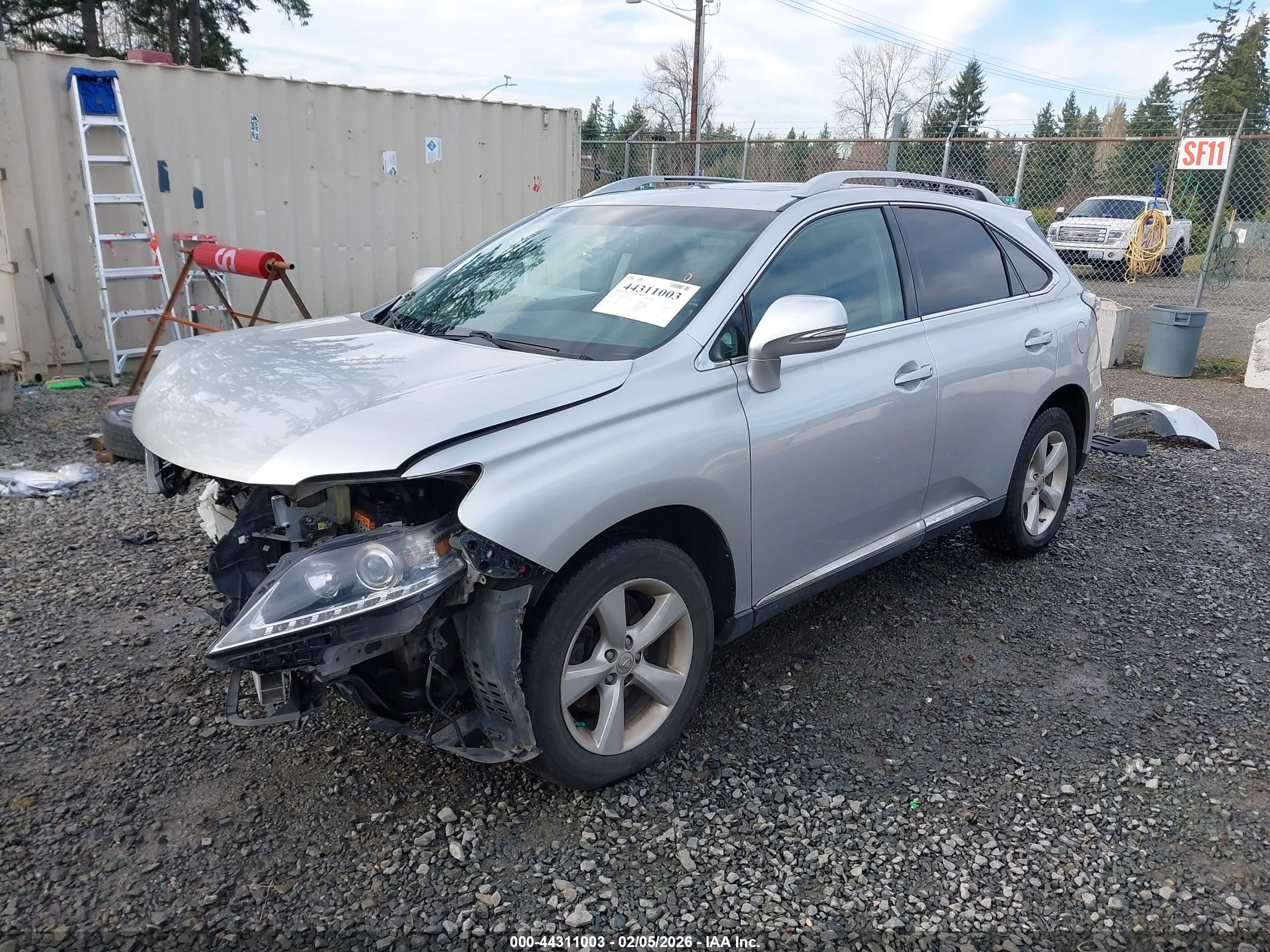 LEXUS RX image 2