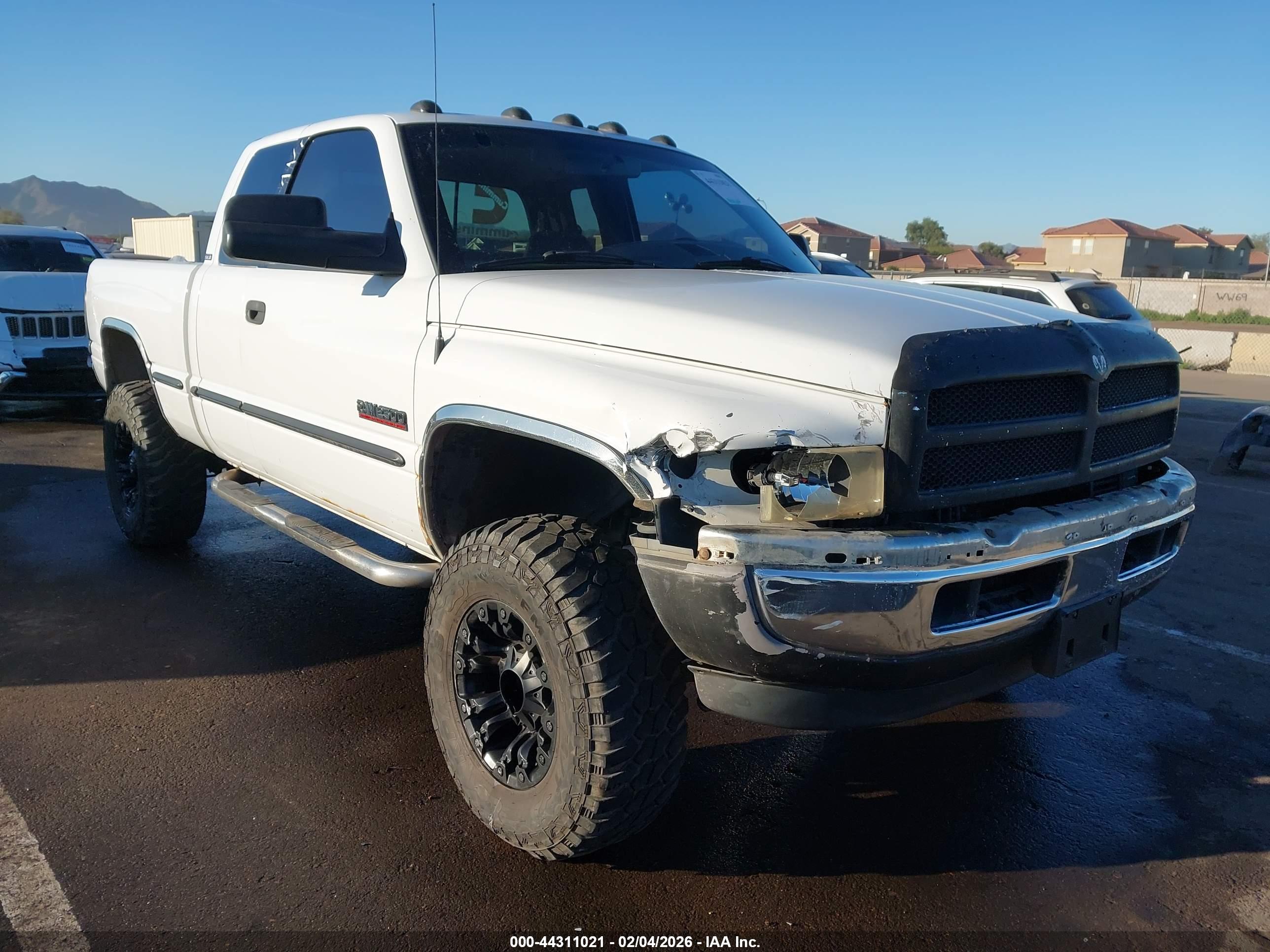 DODGE RAM image 6