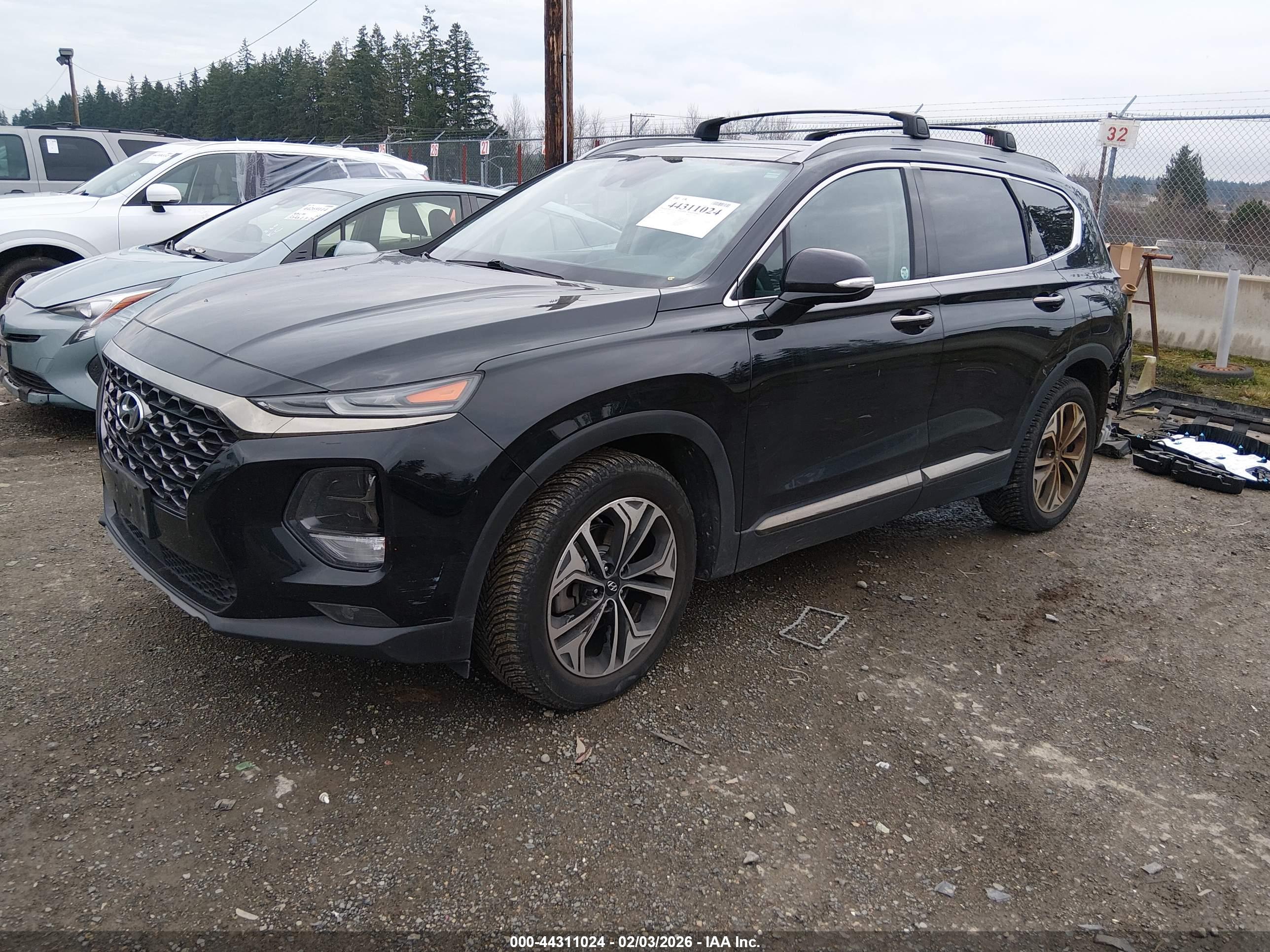 HYUNDAI SANTA image 2
