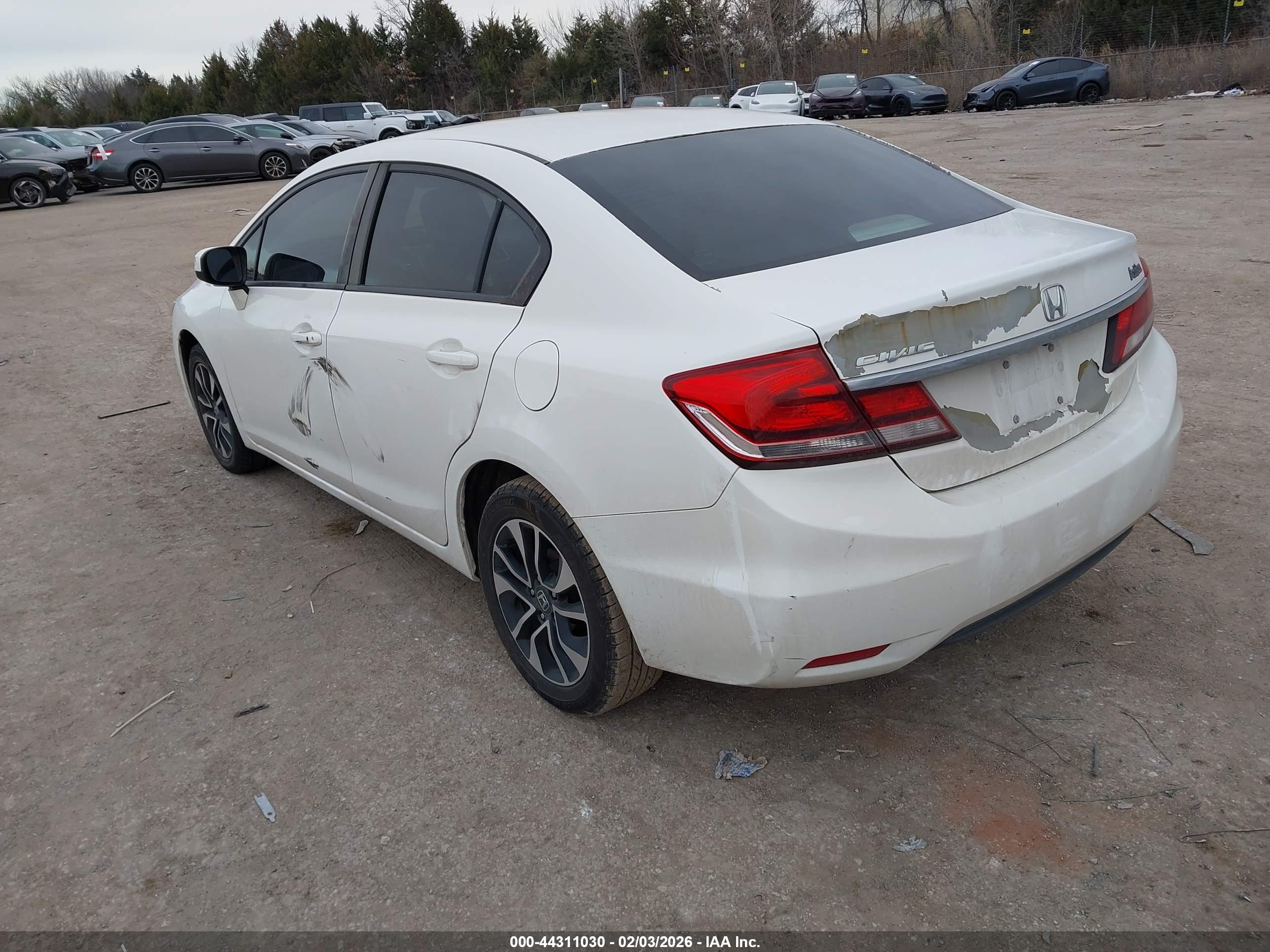 HONDA CIVIC image 3