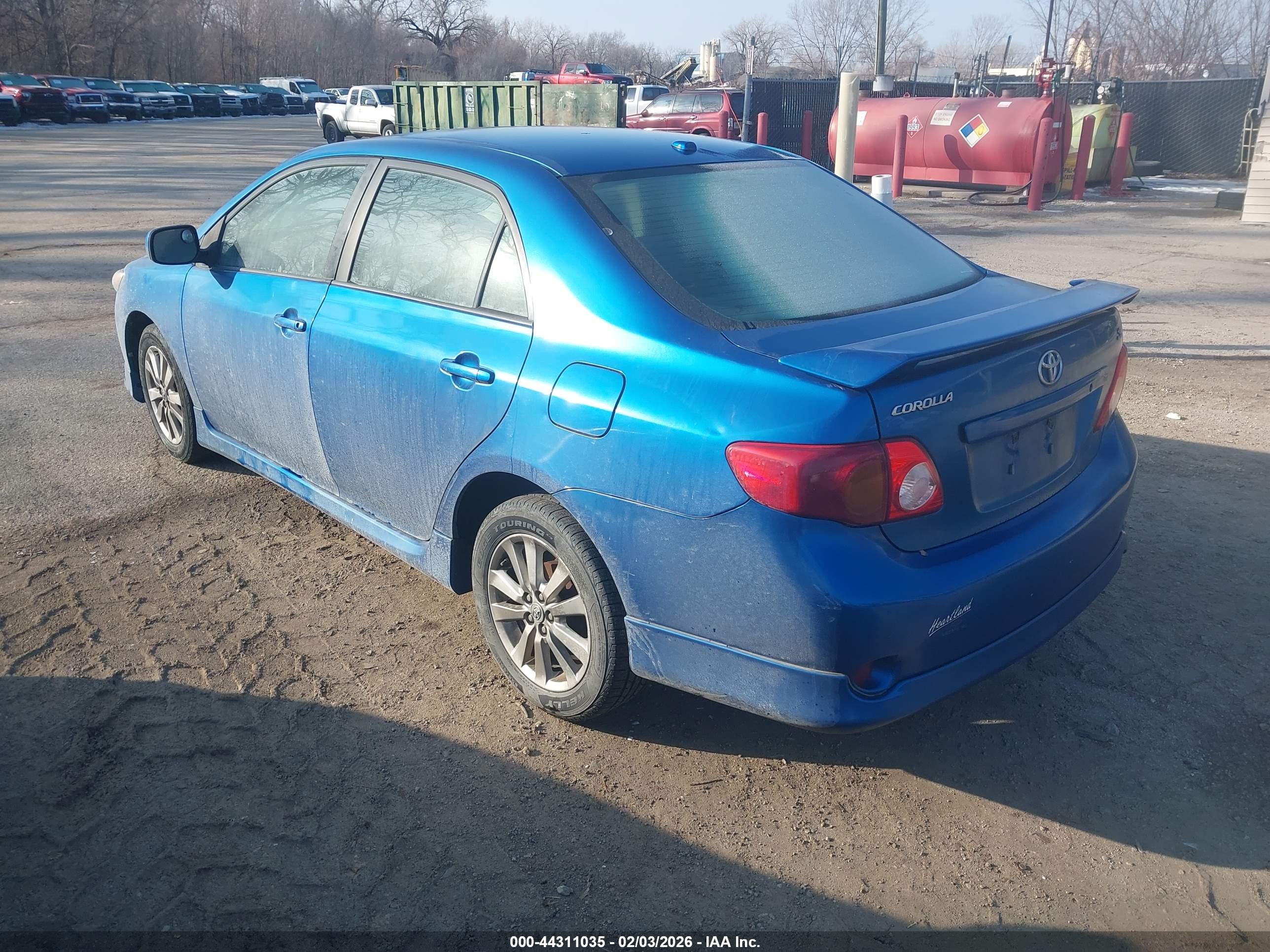 TOYOTA COROLLA image 3