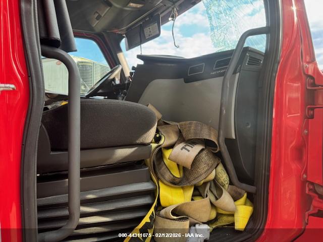 FREIGHTLINER NEW image 7