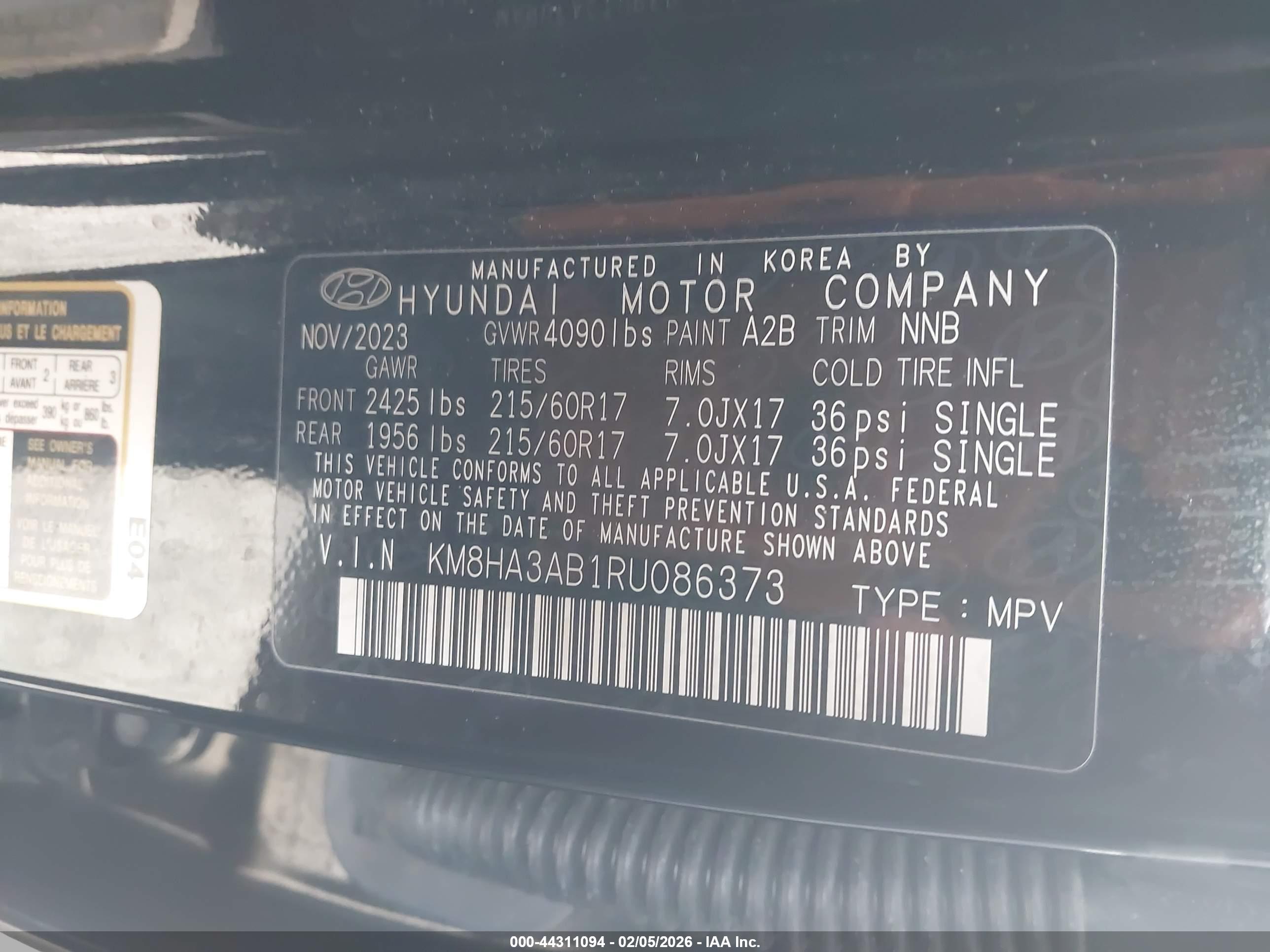 HYUNDAI KONA image 9