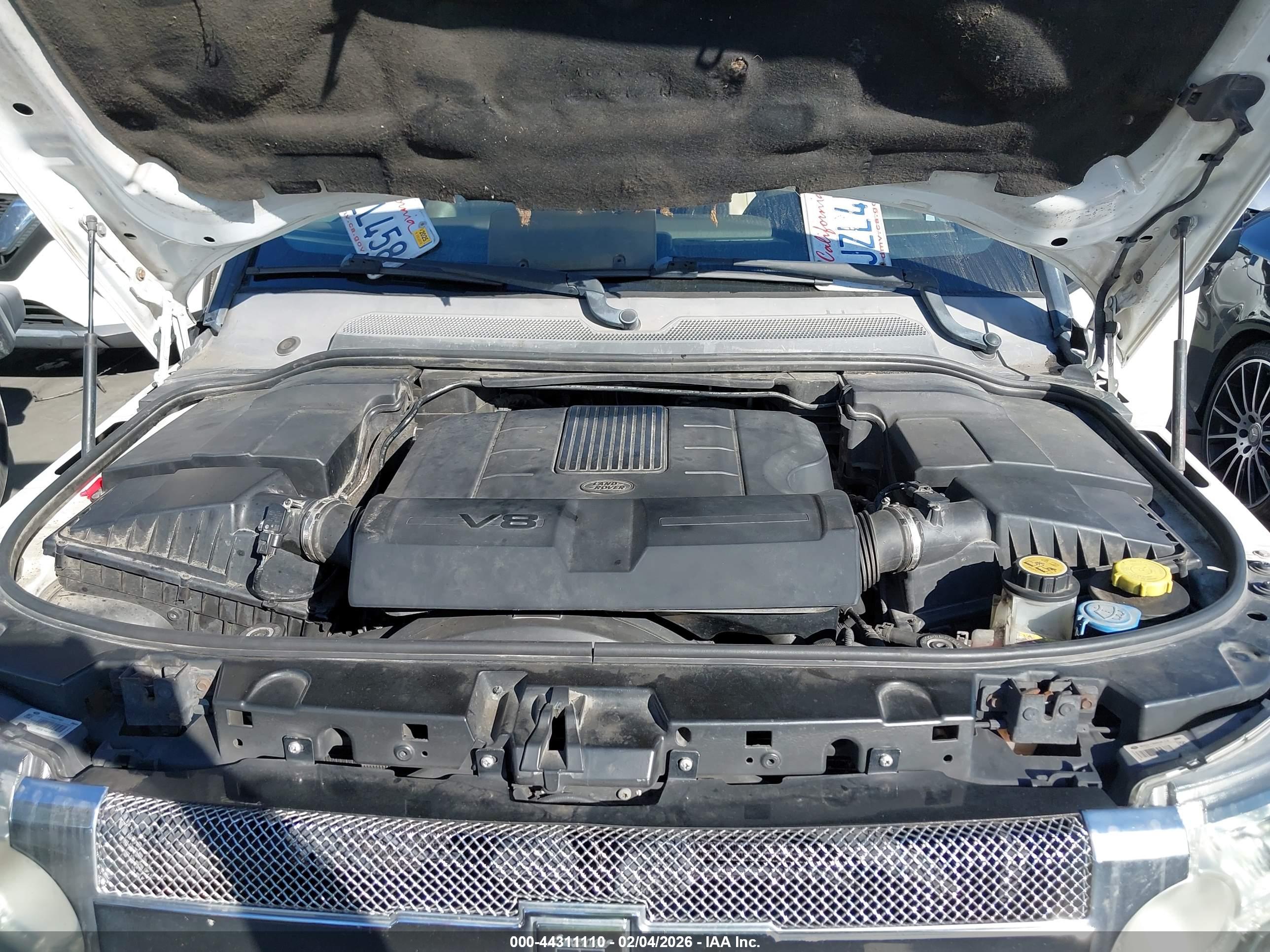 LAND ROVER image 10