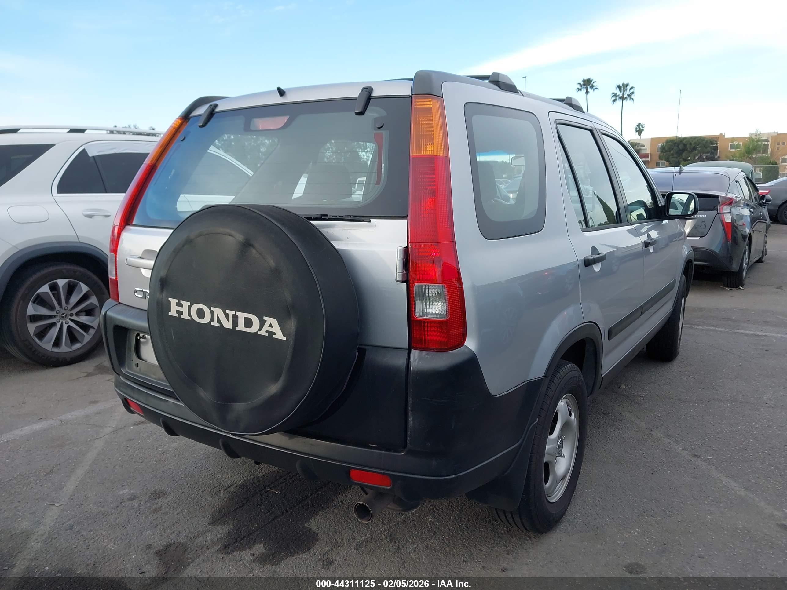 HONDA CR-V image 4