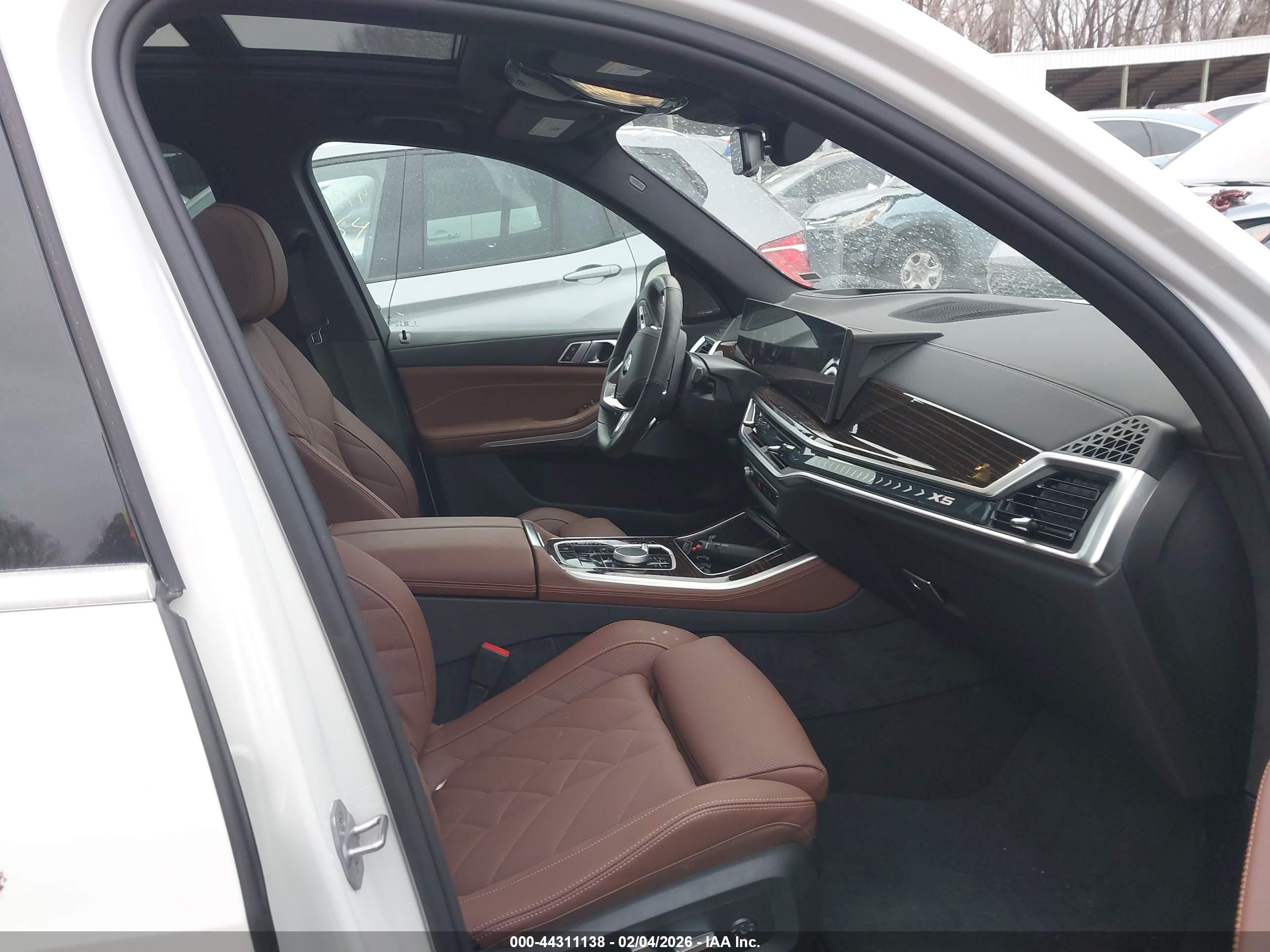 BMW X5 image 5