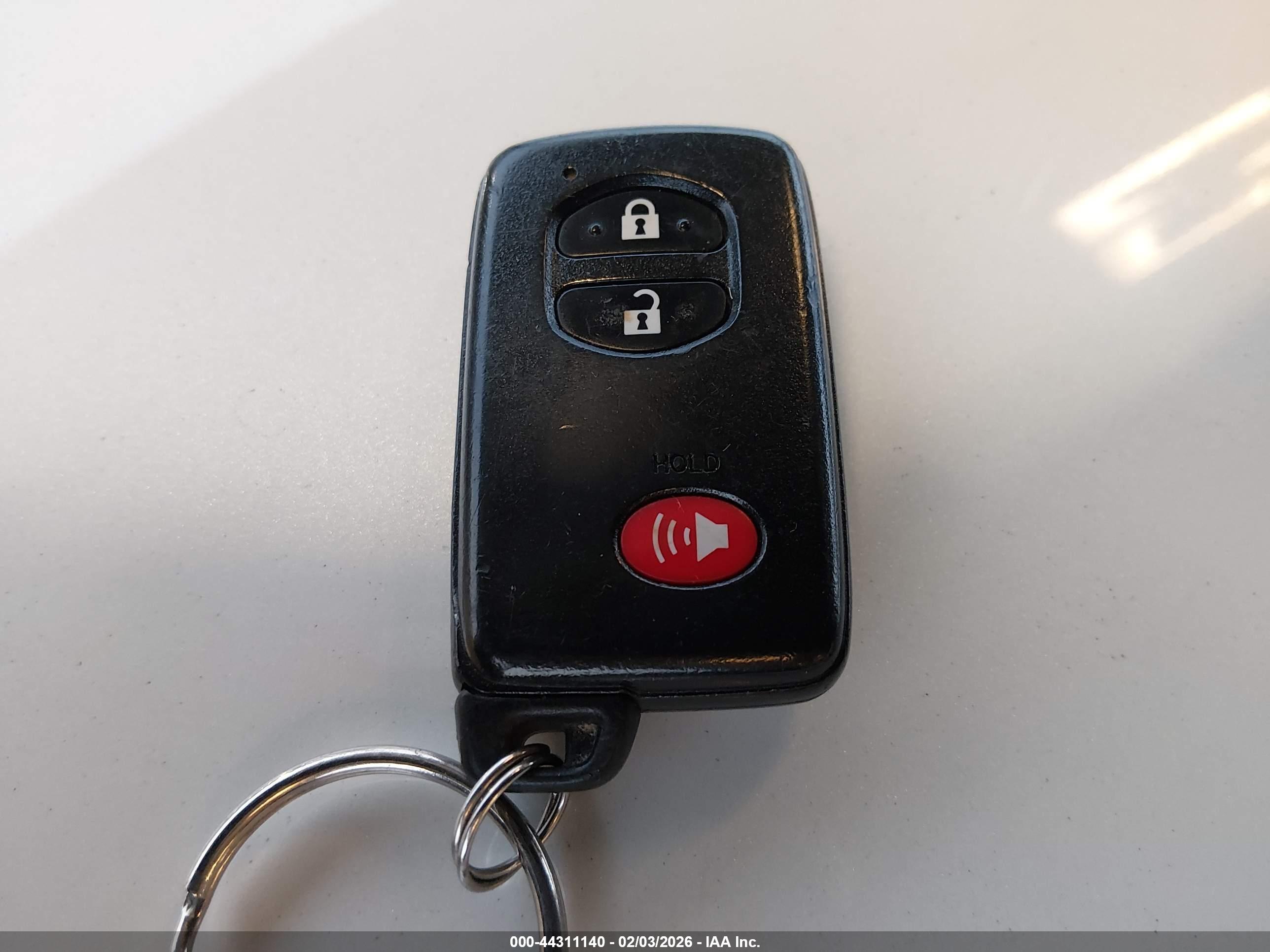 TOYOTA PRIUS image 11