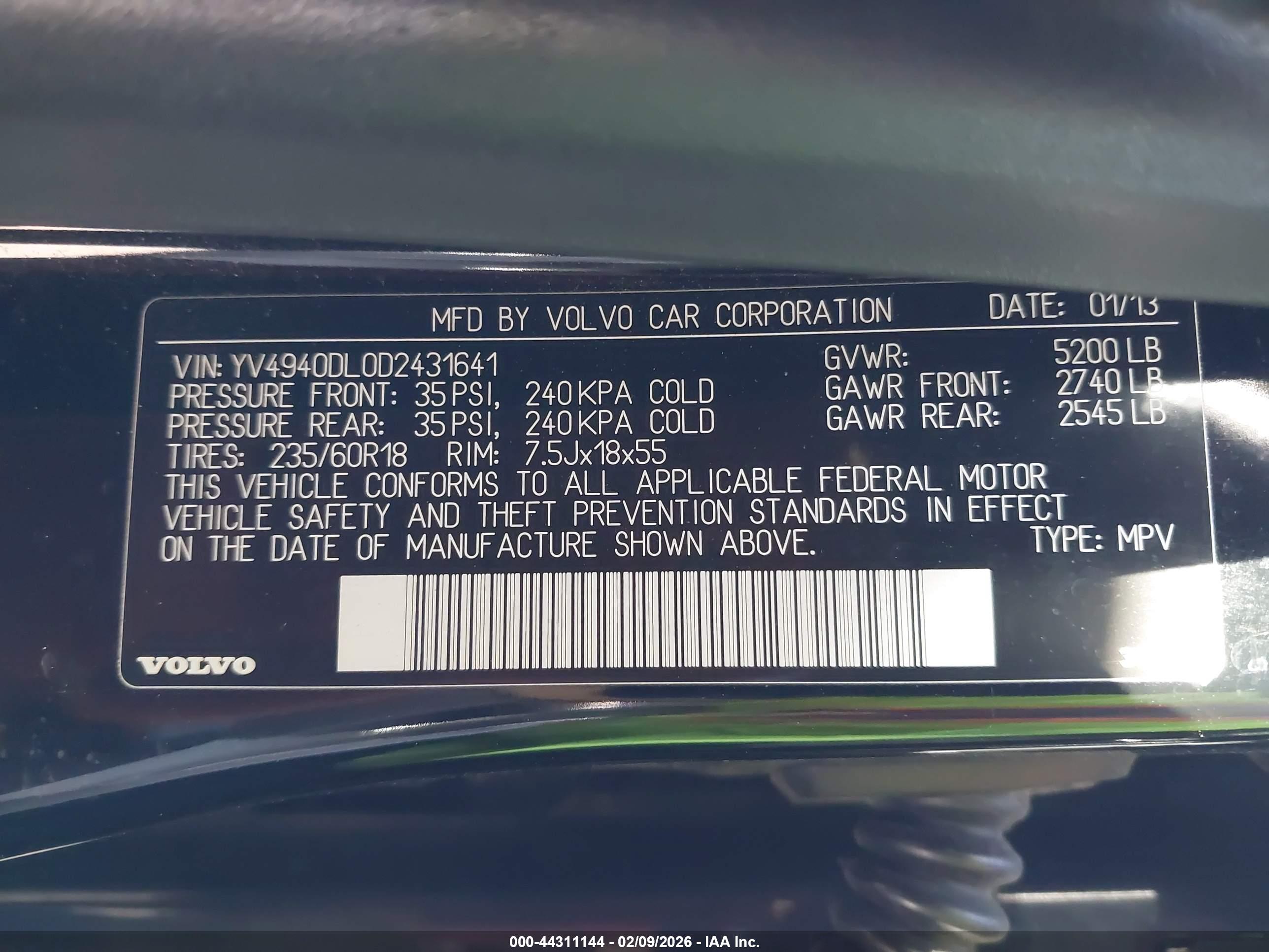 VOLVO XC60 image 9