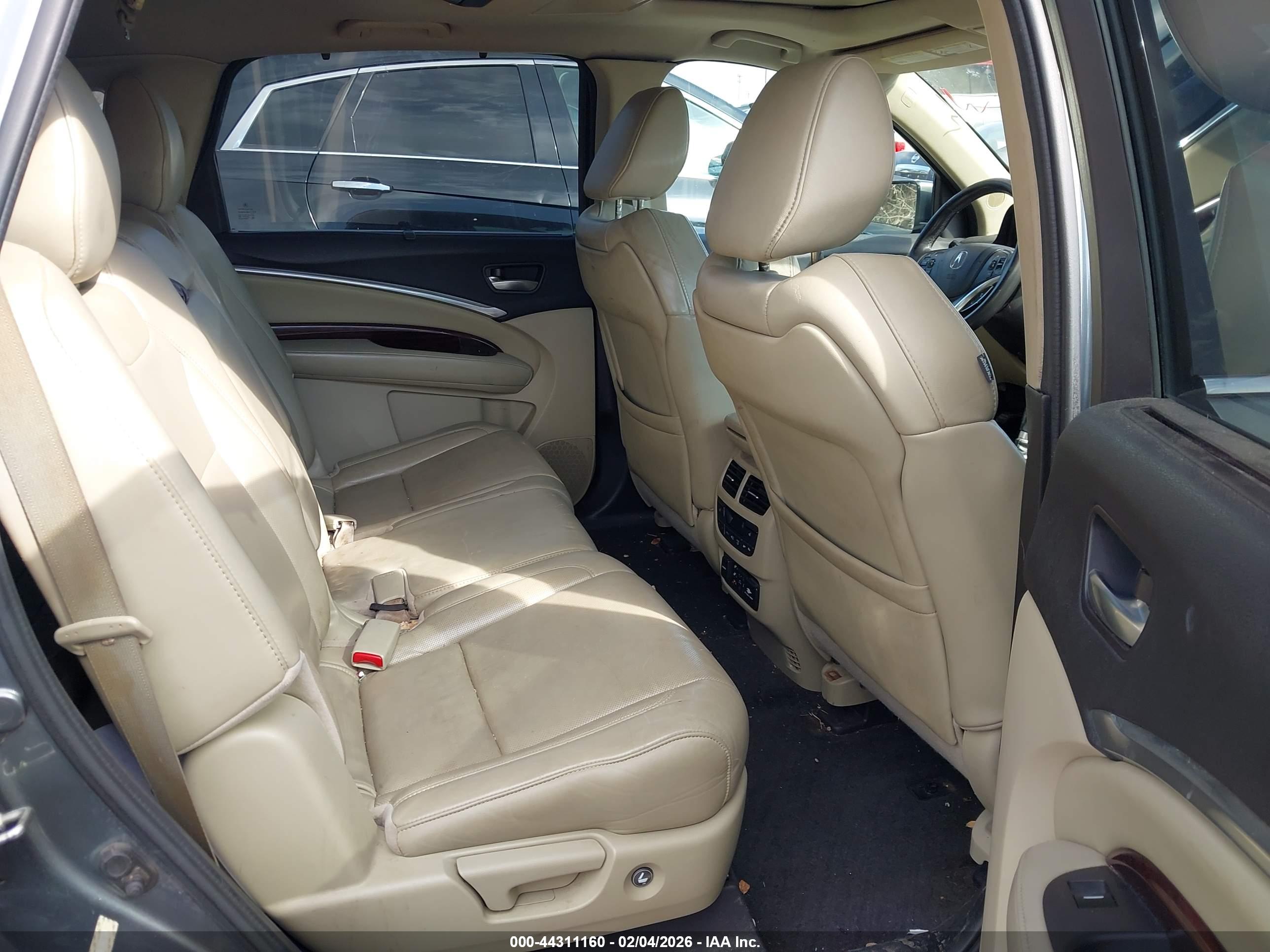 ACURA MDX image 8