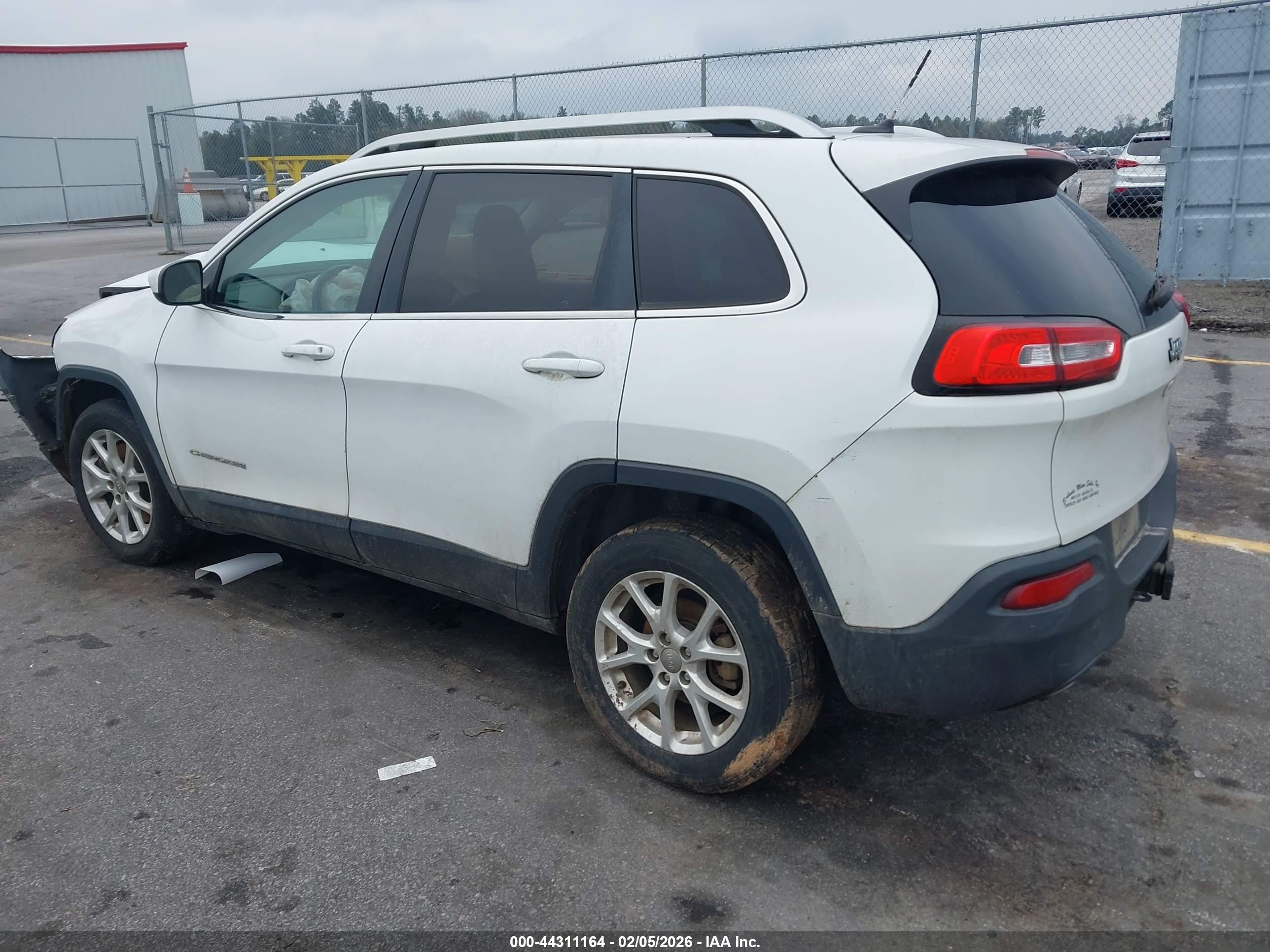 JEEP CHEROKEE image 3