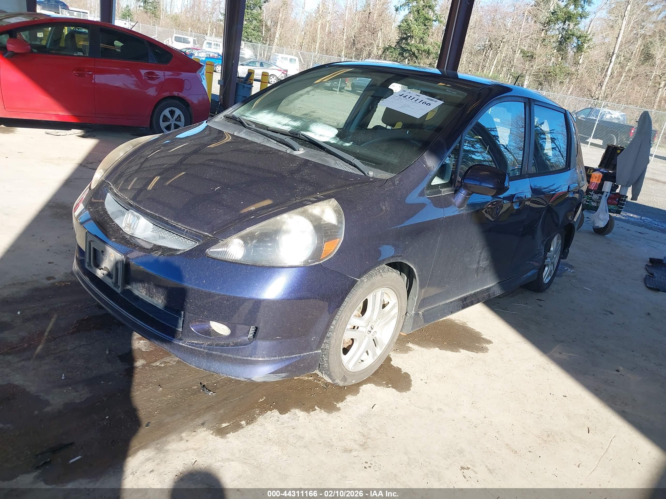 HONDA FIT image 2