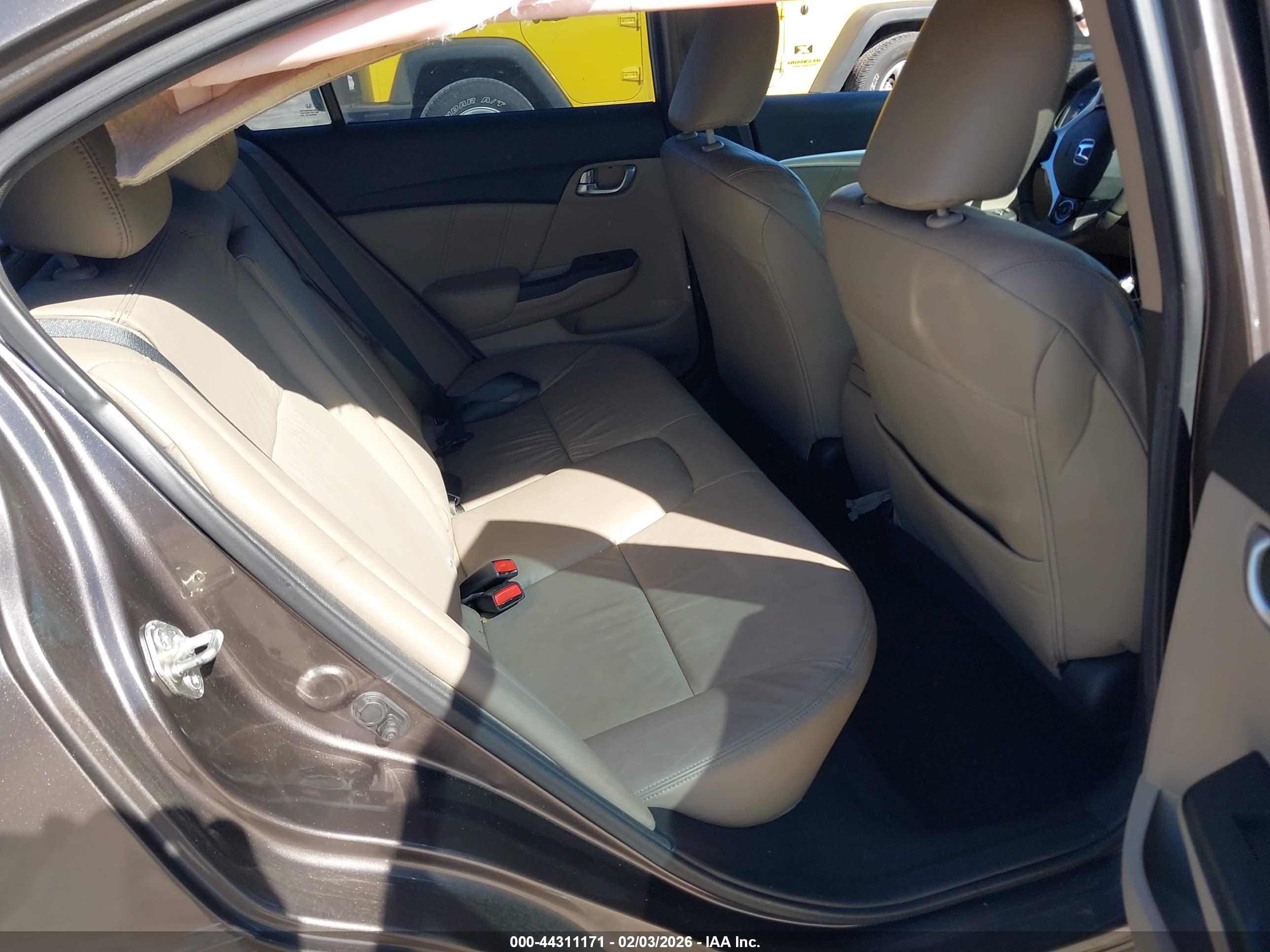 HONDA CIVIC image 8
