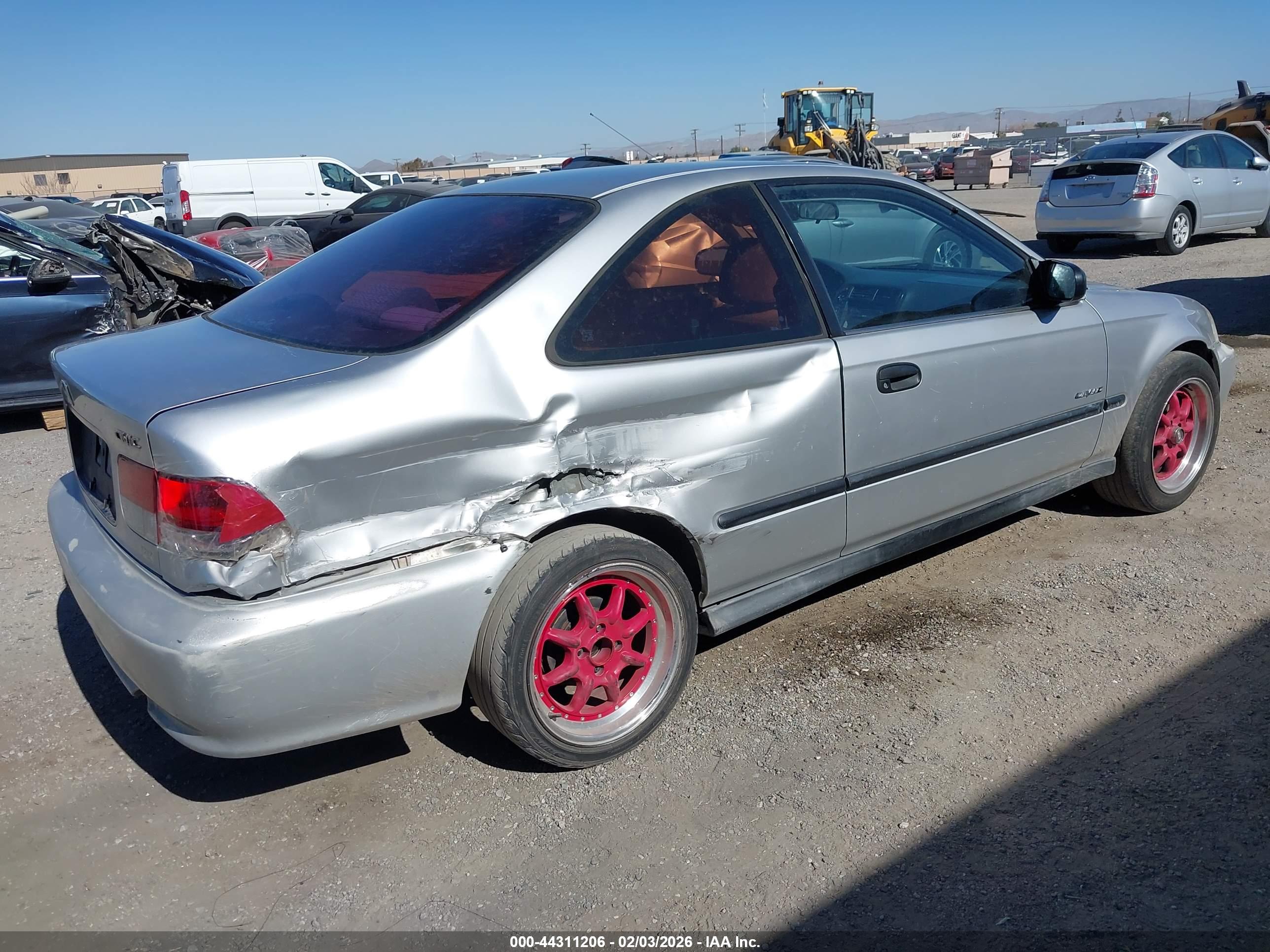 HONDA CIVIC image 4
