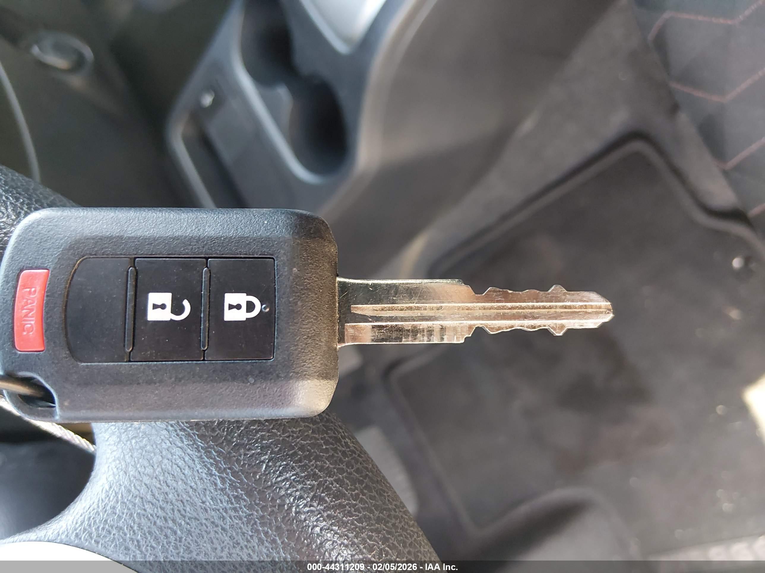 MITSUBISHI MIRAGE image 11