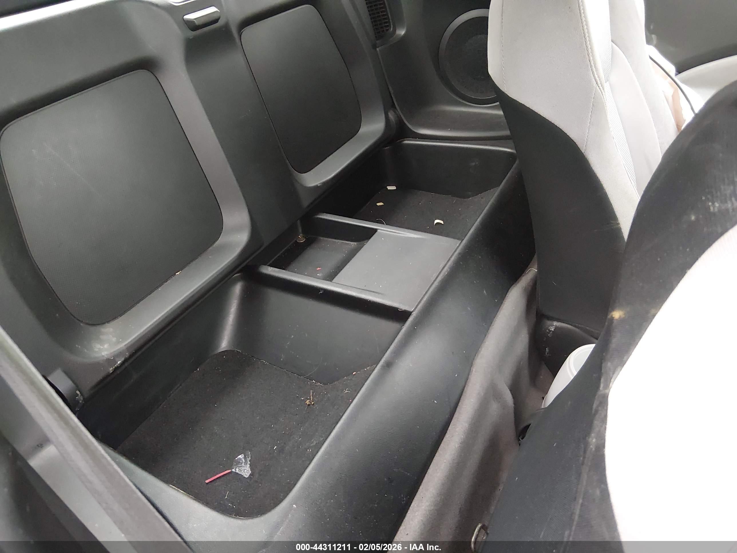 HONDA CR-Z image 8