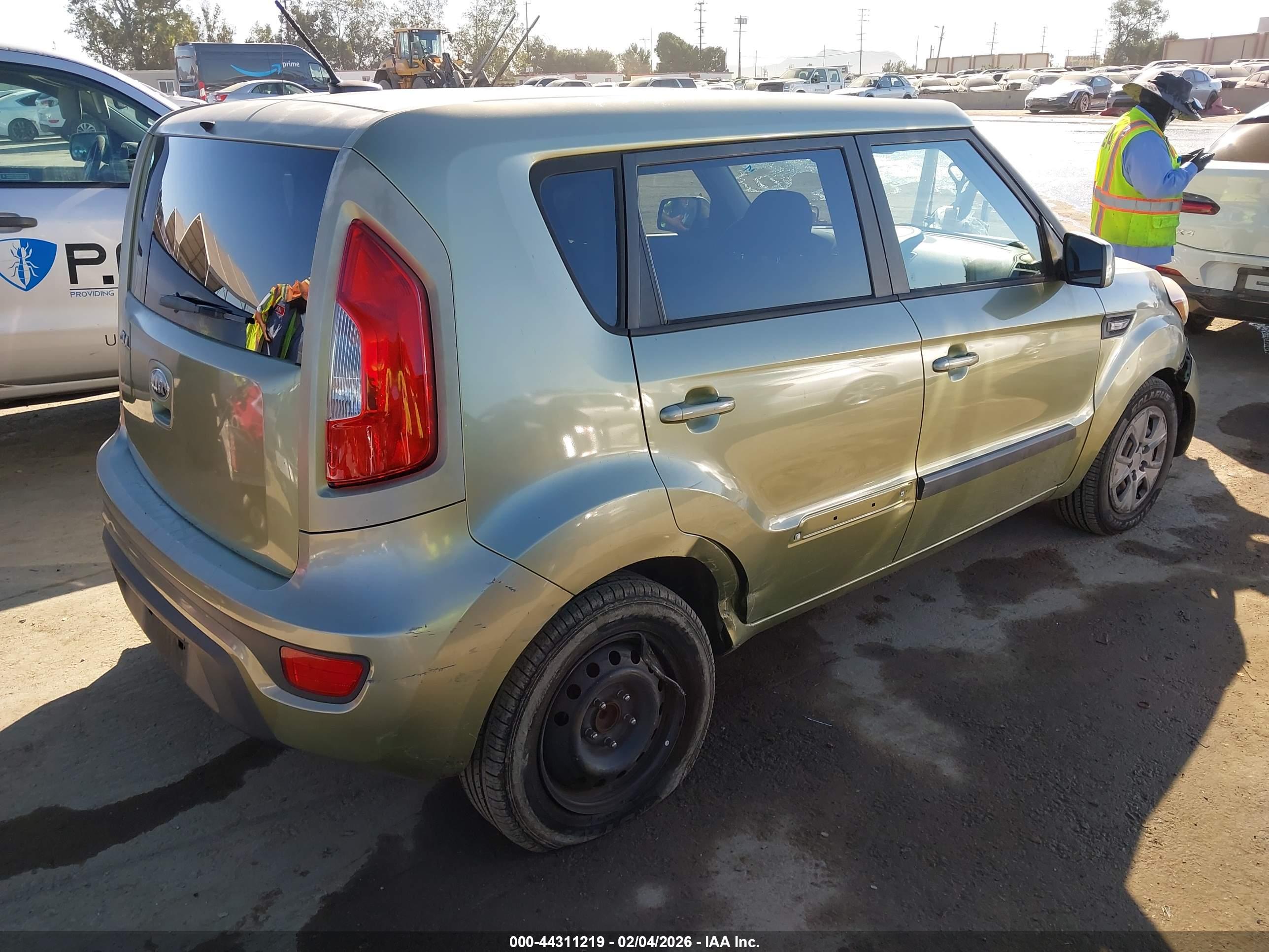 KIA SOUL image 4