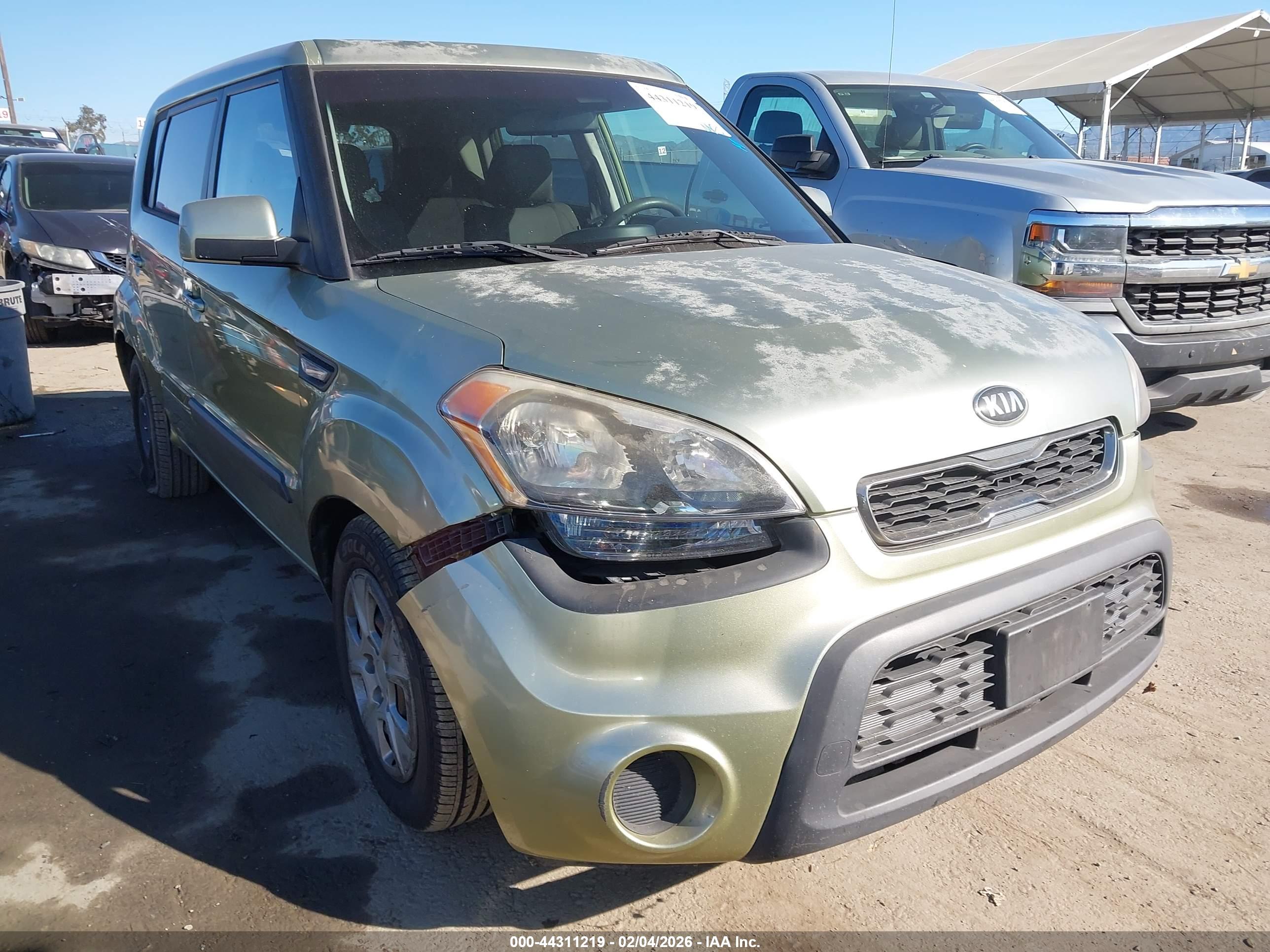 KIA SOUL image 6