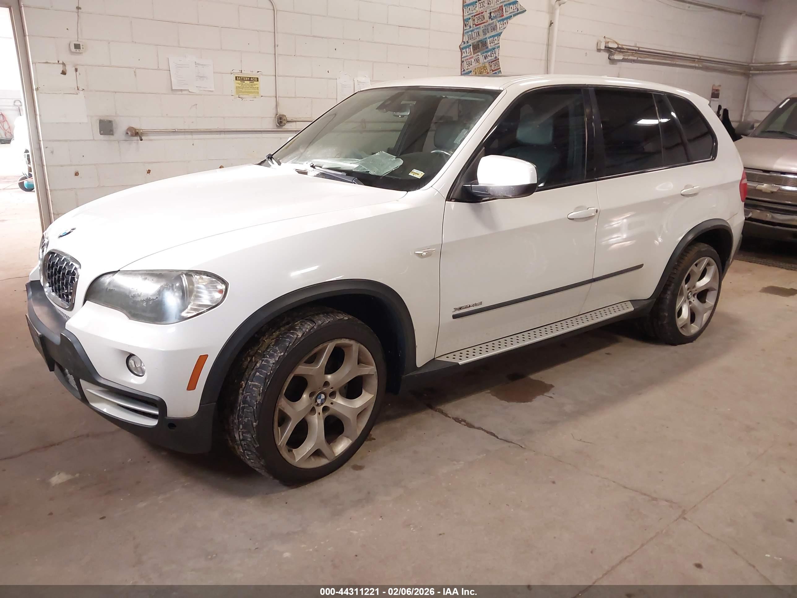 BMW X5 image 2