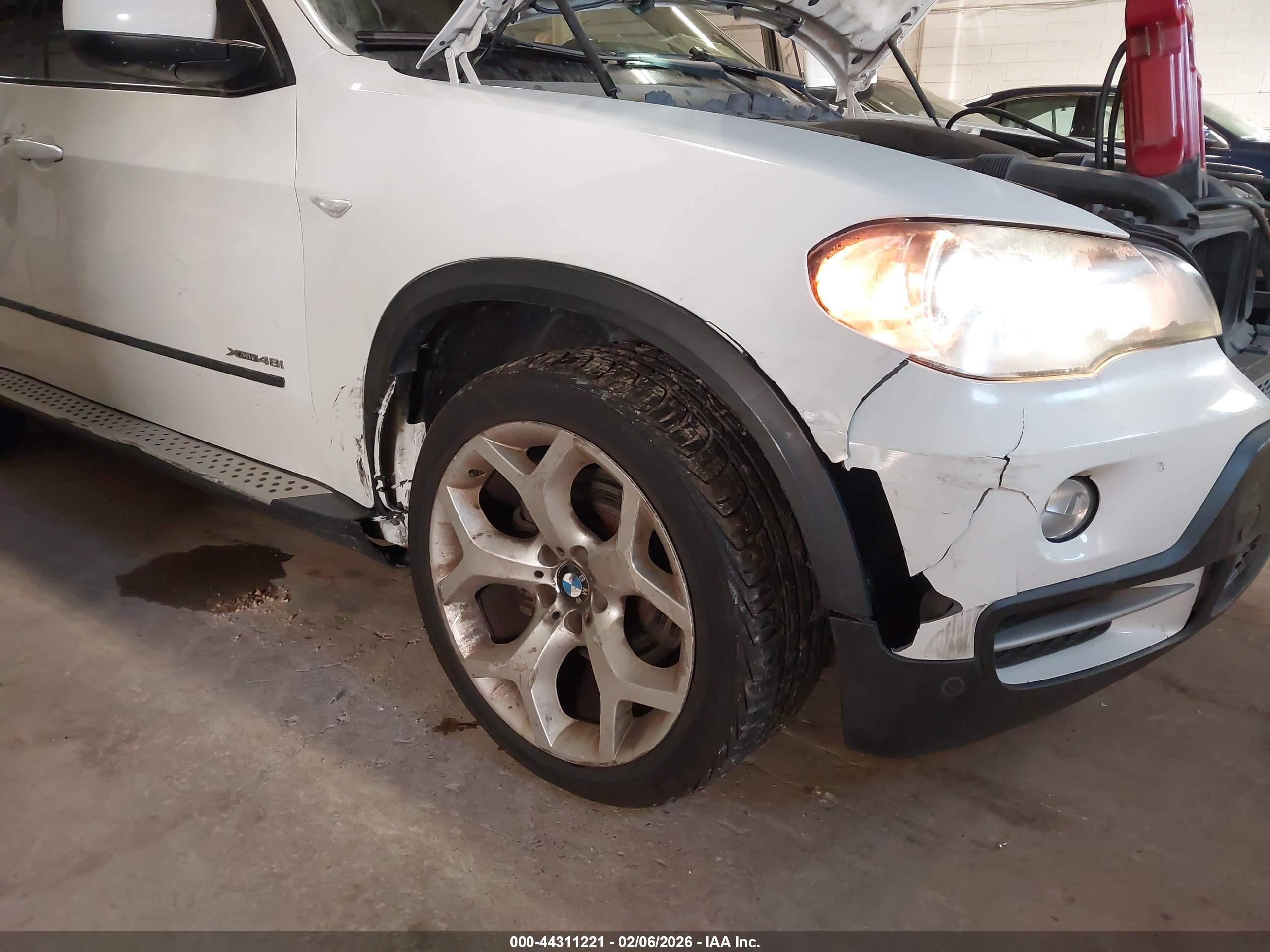 BMW X5 image 6