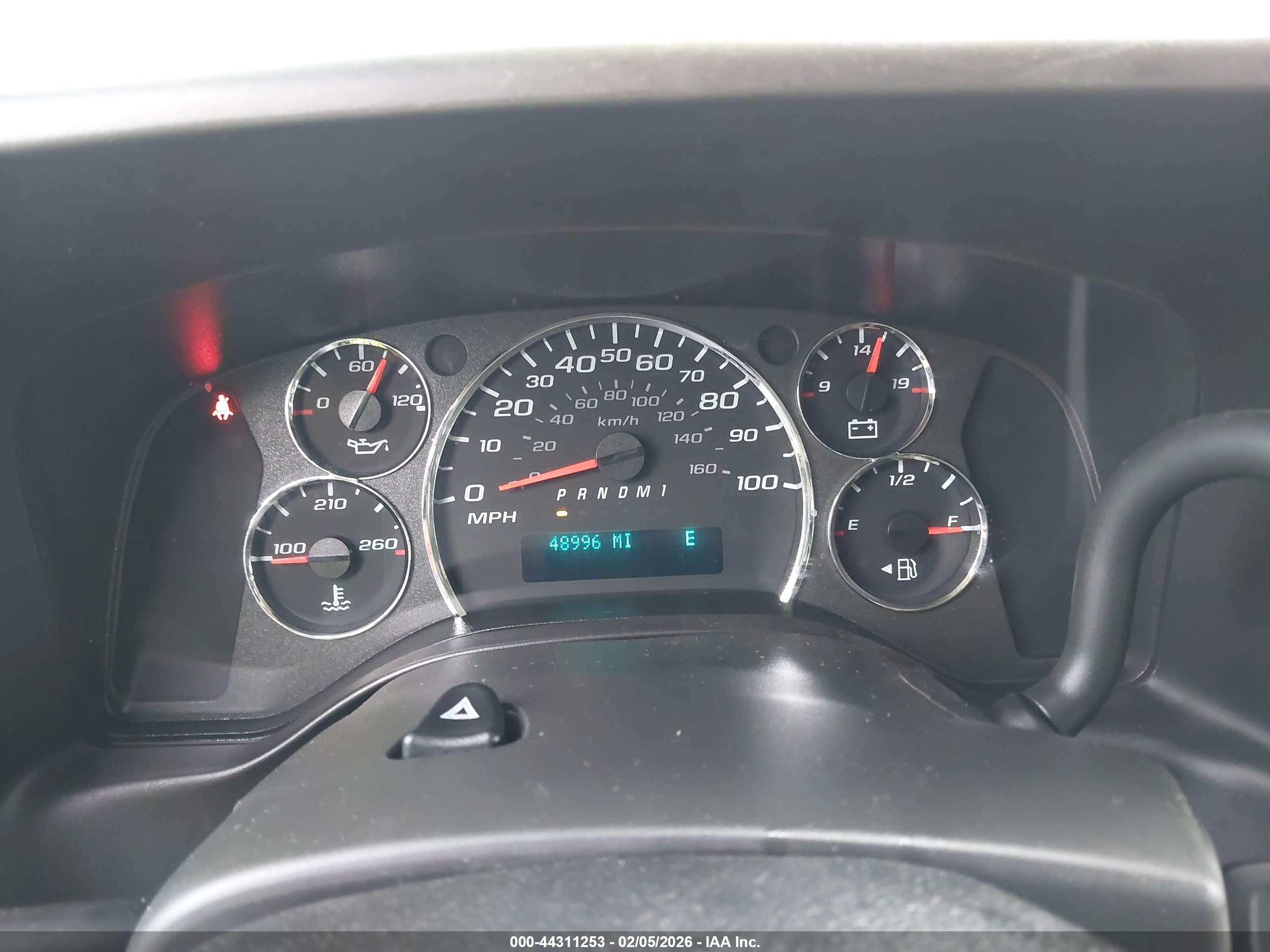 CHEVROLET EXPRESS image 7
